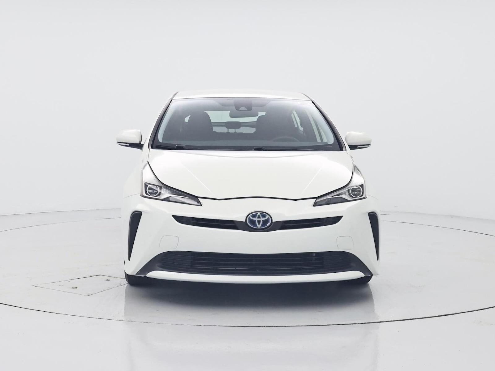 2019 Toyota Prius LE - Photo 6