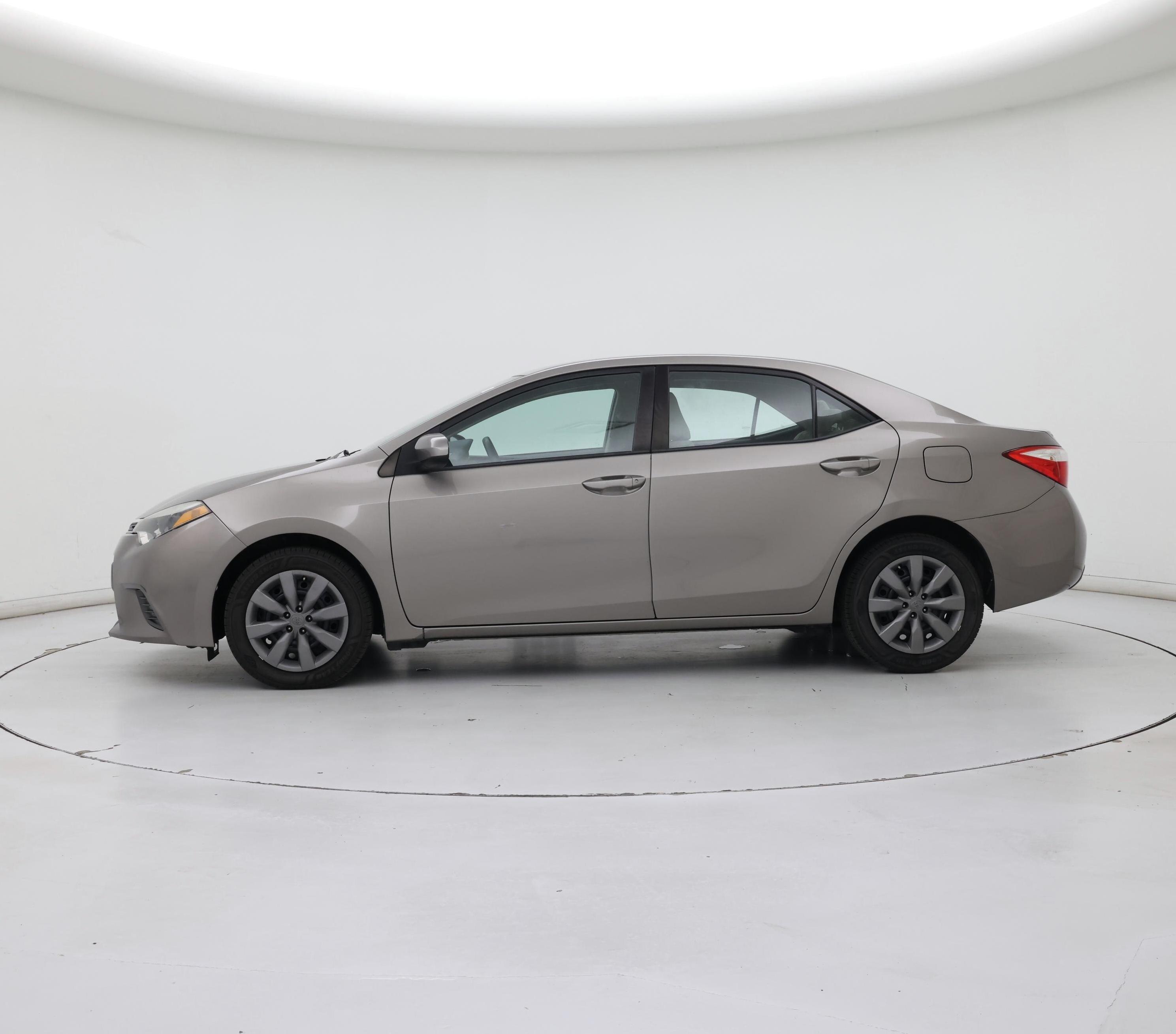 Thumbnail: 2016 Toyota Corolla - 3