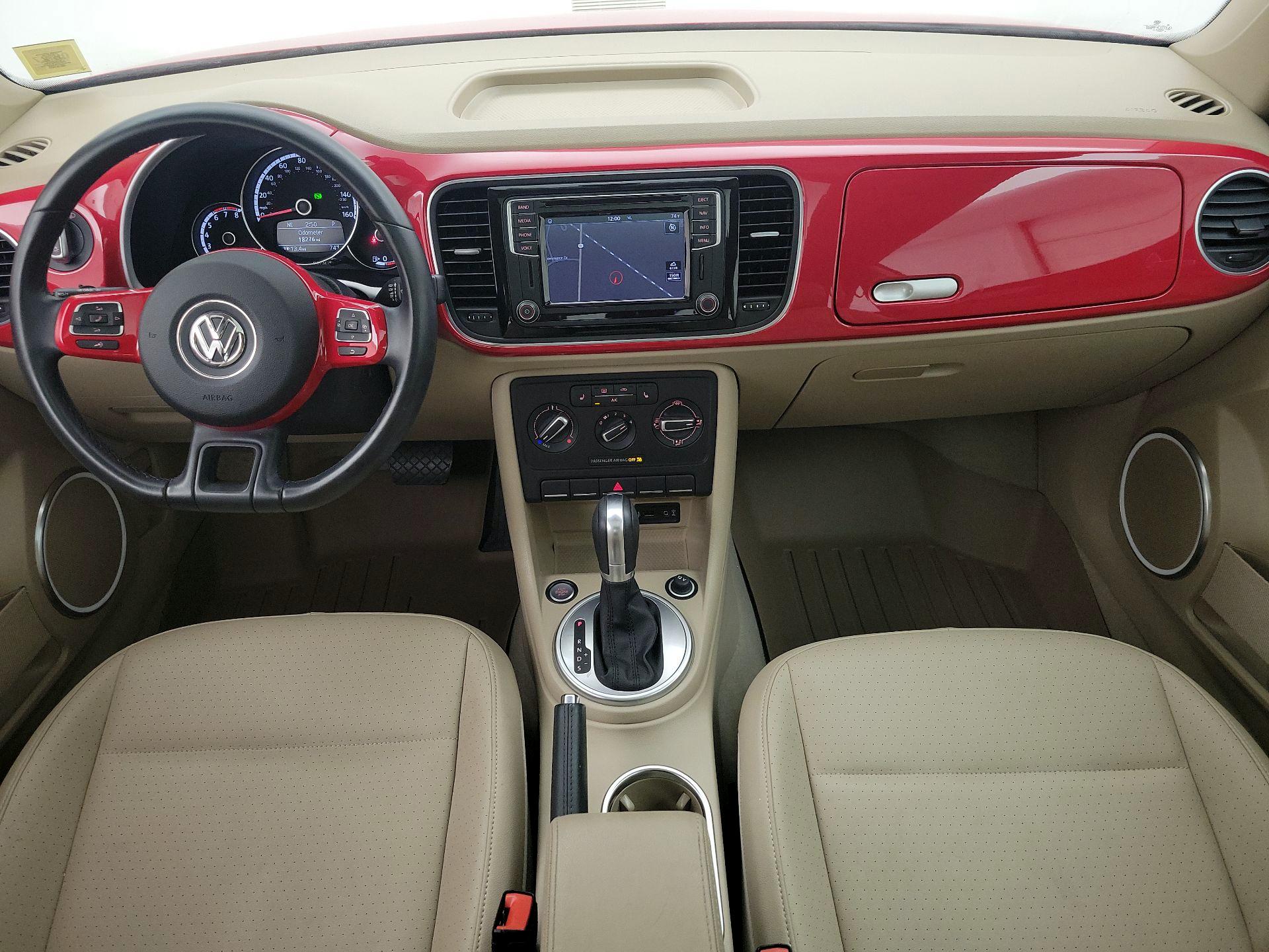 Thumbnail: 2016 Volkswagen Beetle - 9