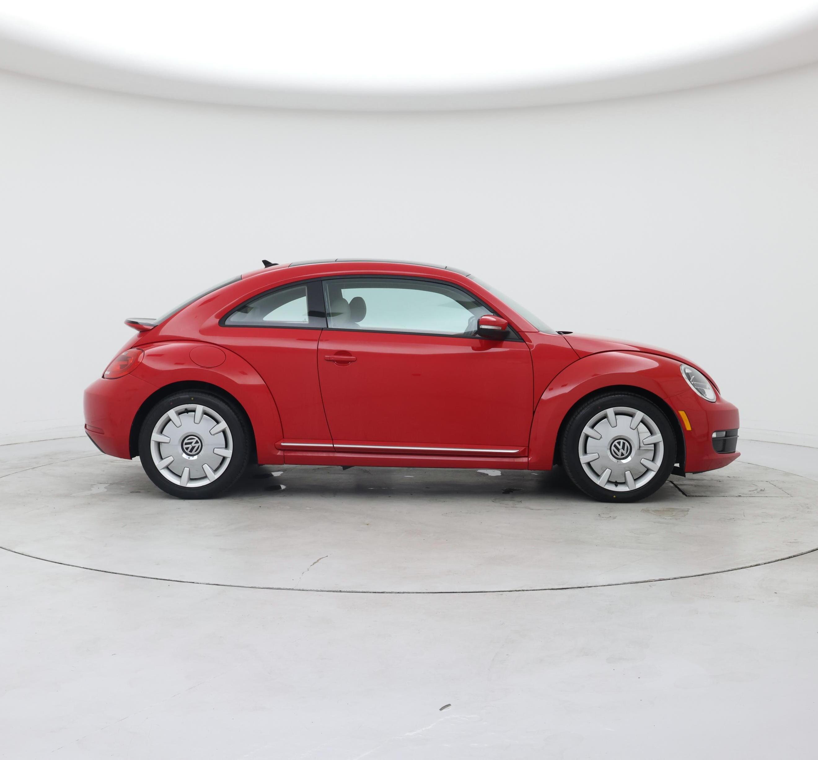 Thumbnail: 2016 Volkswagen Beetle - 7