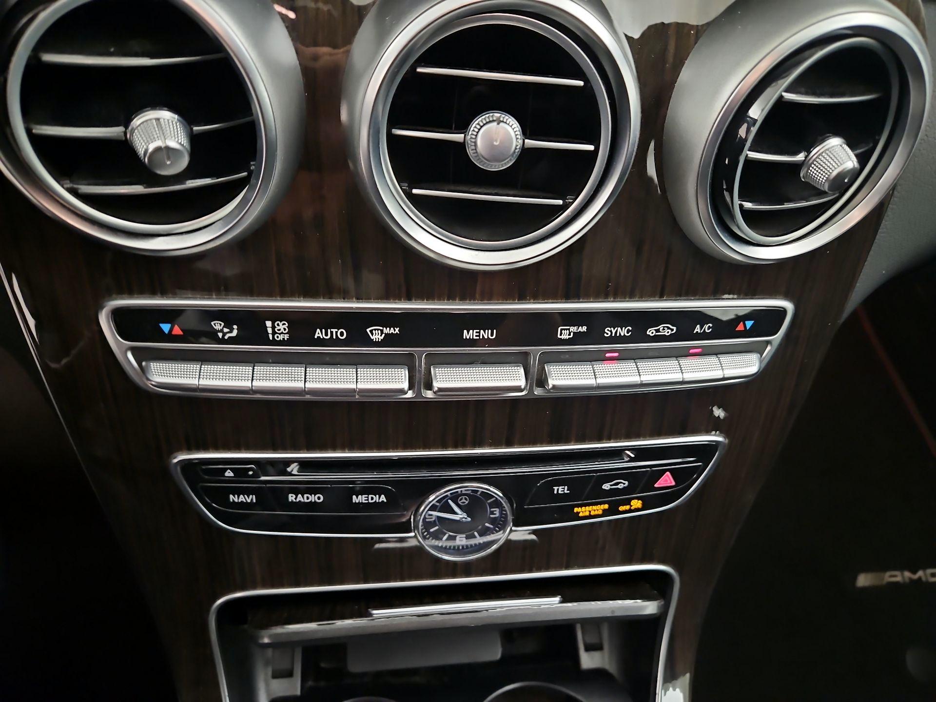 Thumbnail: 2018 Mercedes-Benz C-Class - 17