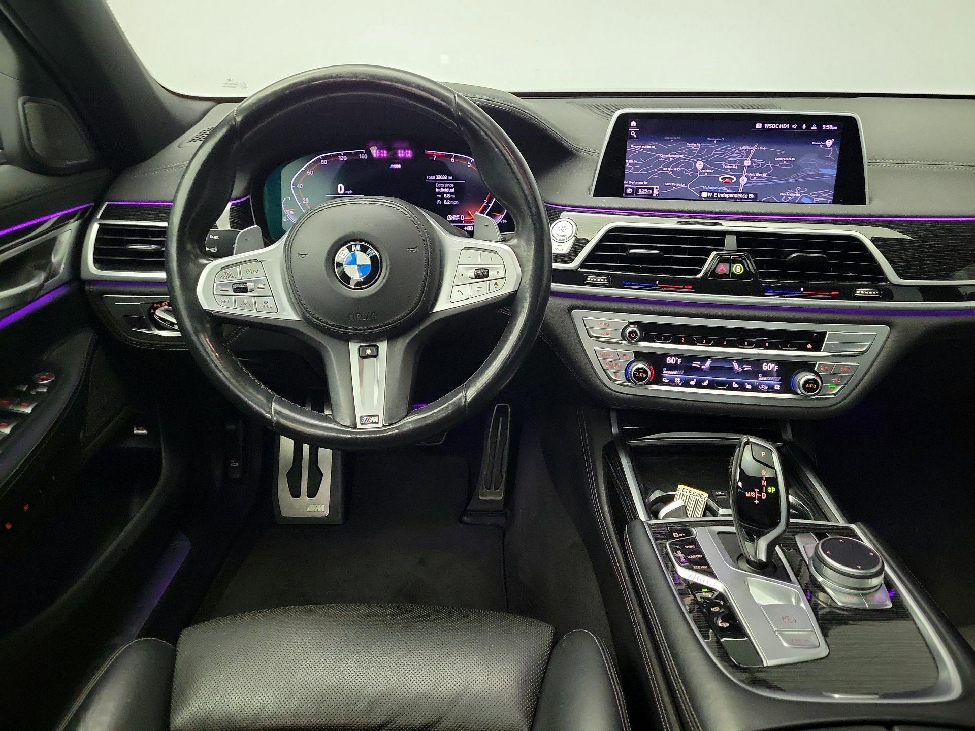 Thumbnail: 2021 BMW 7 Series - 10