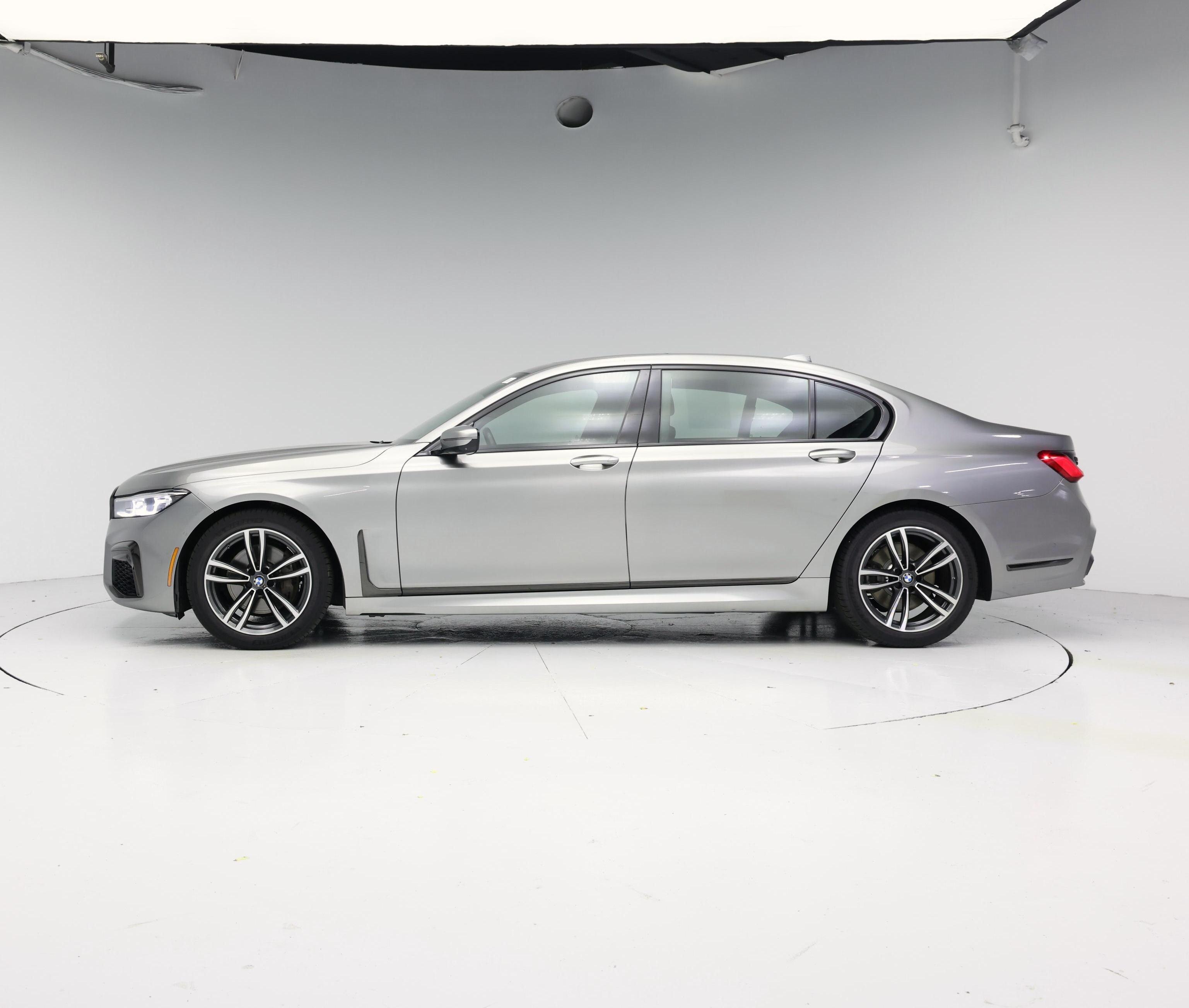 Thumbnail: 2021 BMW 7 Series - 3