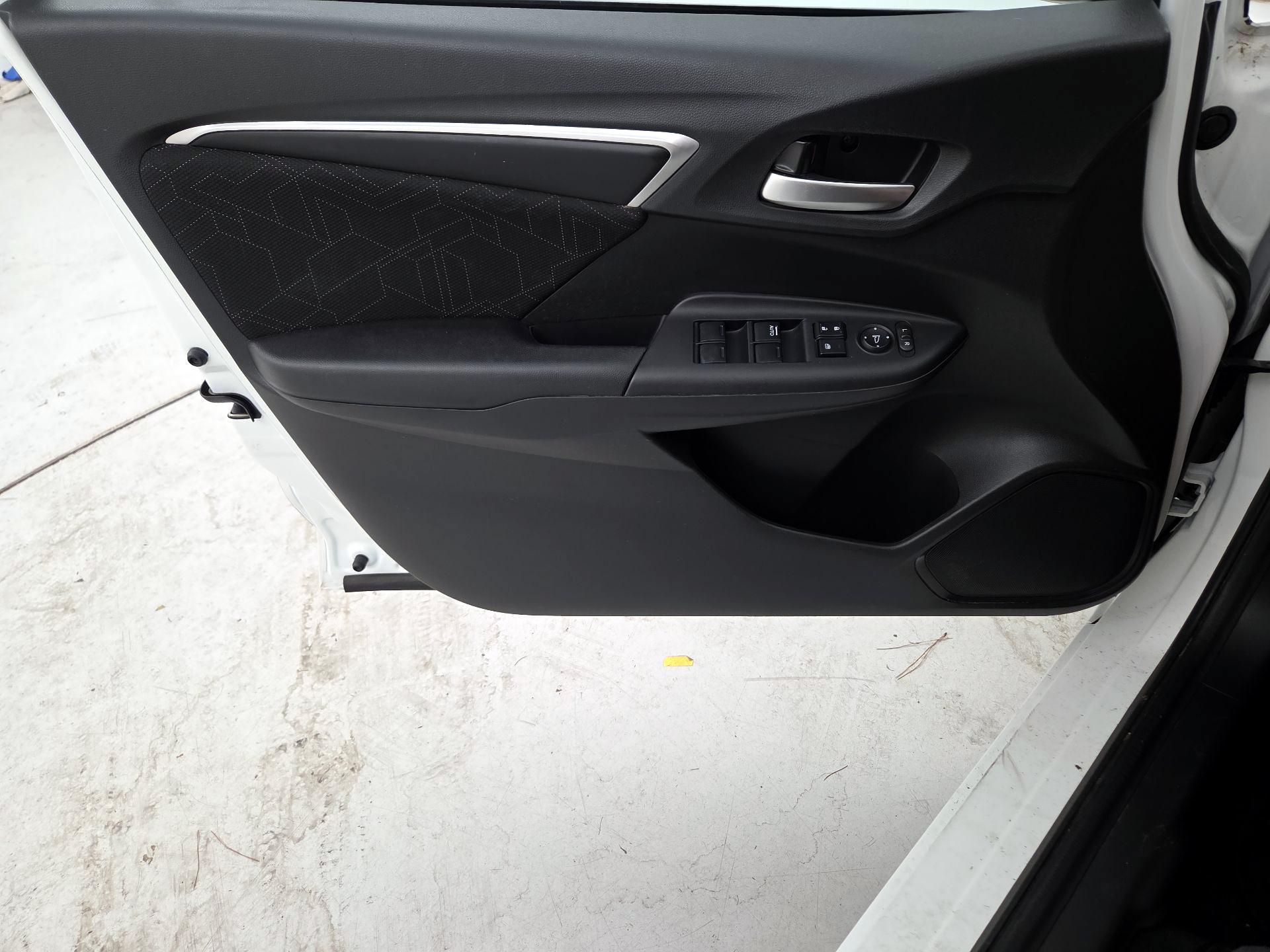 Thumbnail: 2016 Honda Fit - 12