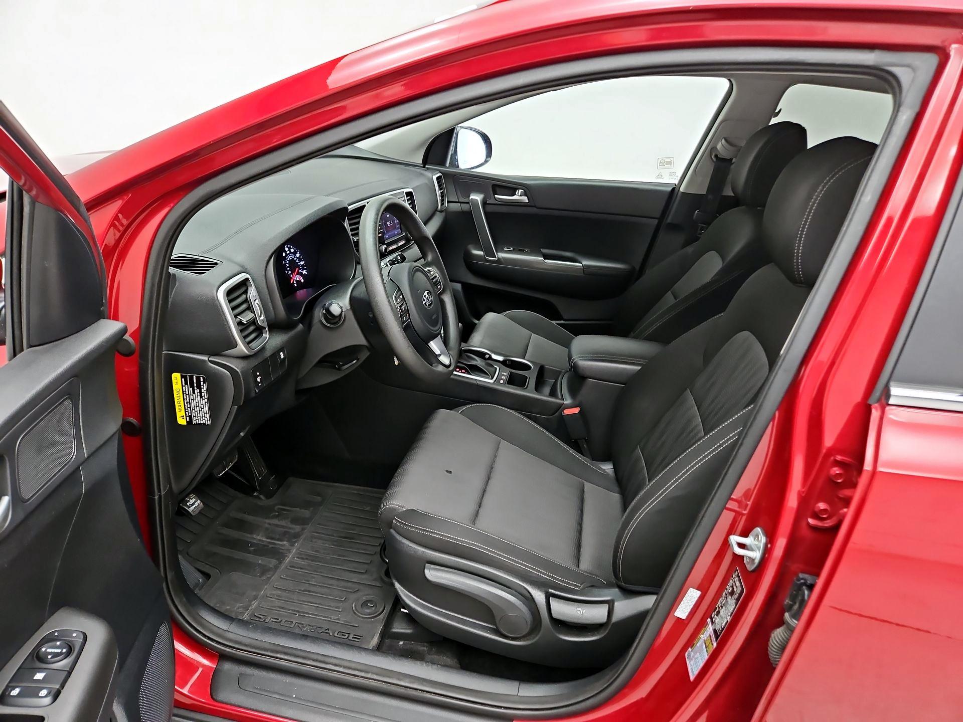 Thumbnail: 2019 Kia Sportage - 11