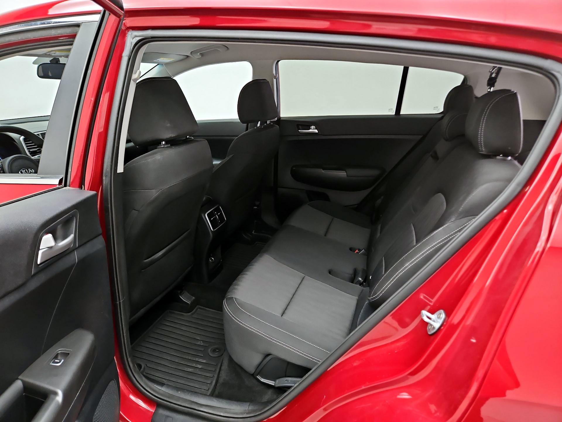 Thumbnail: 2019 Kia Sportage - 19