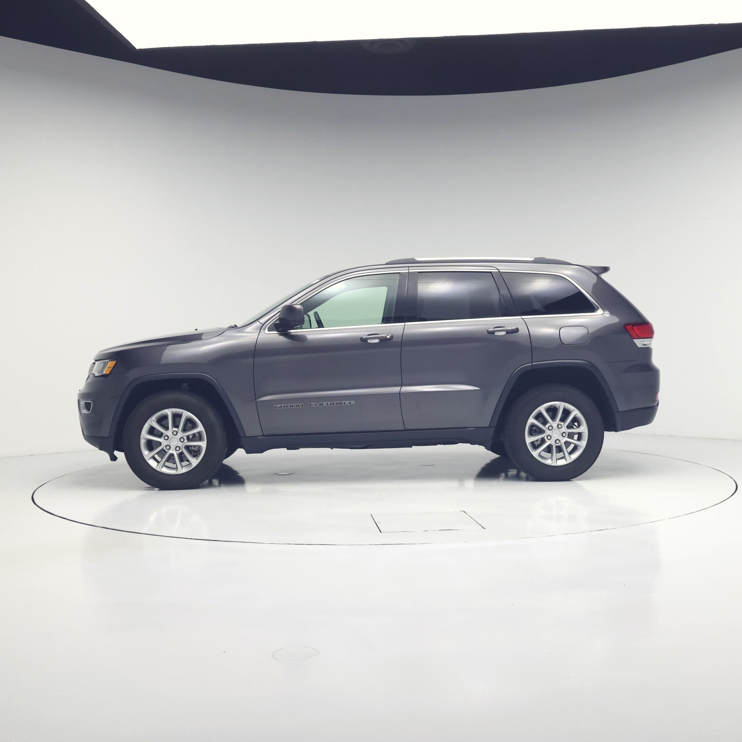 Thumbnail: 2021 Jeep Grand Cherokee - 3
