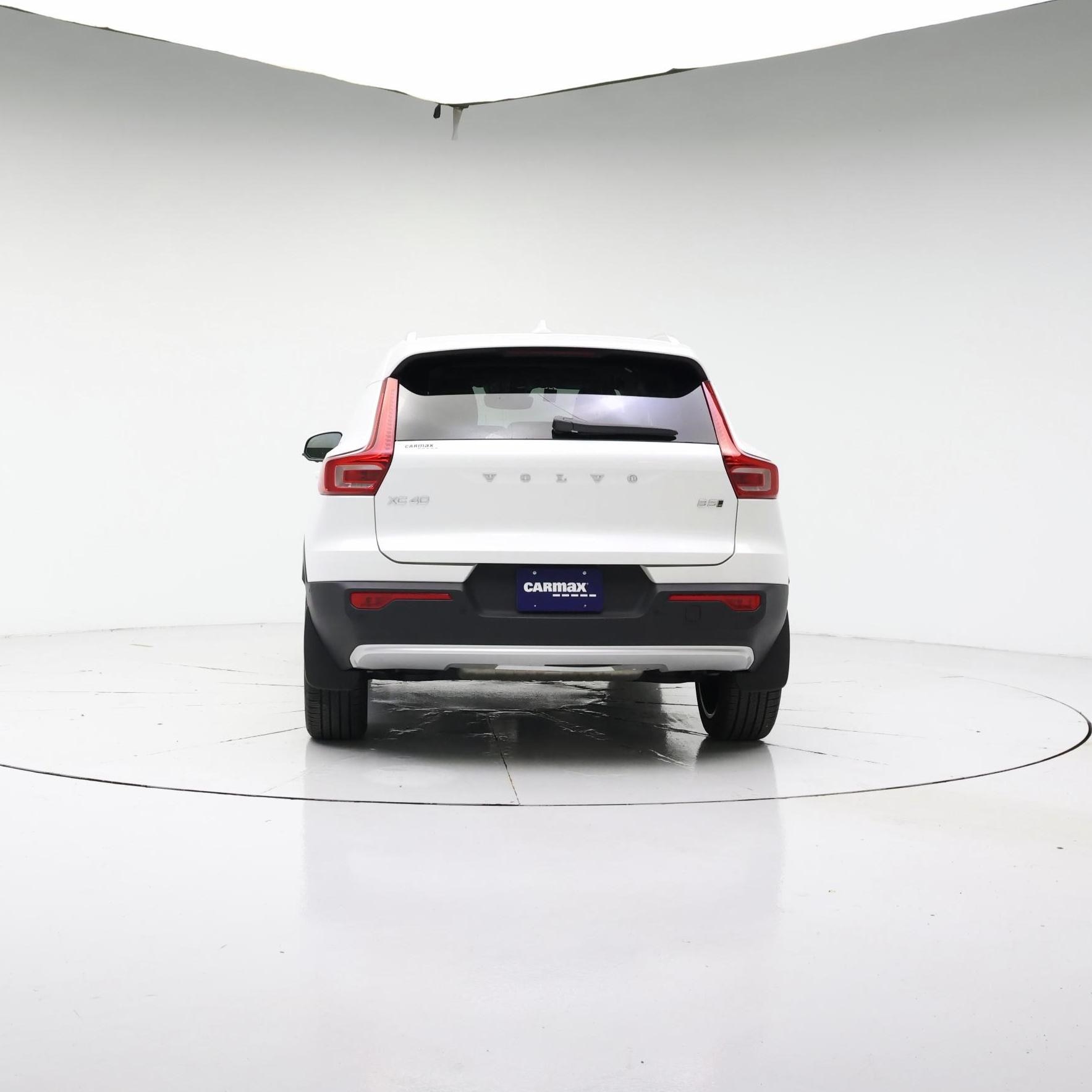 Thumbnail: 2025 Volvo XC40 - 6