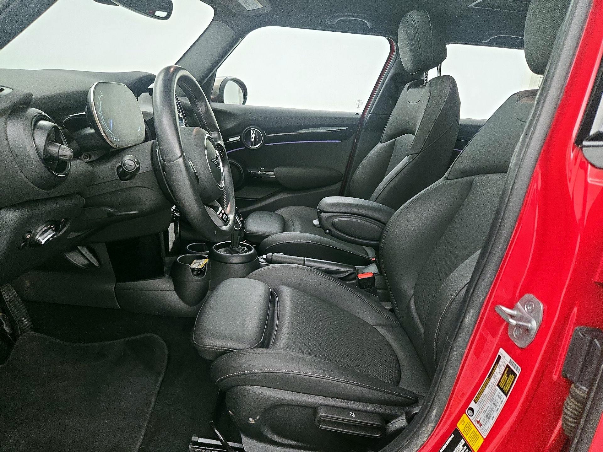 Thumbnail: 2023 MINI Cooper Hardtop - 11