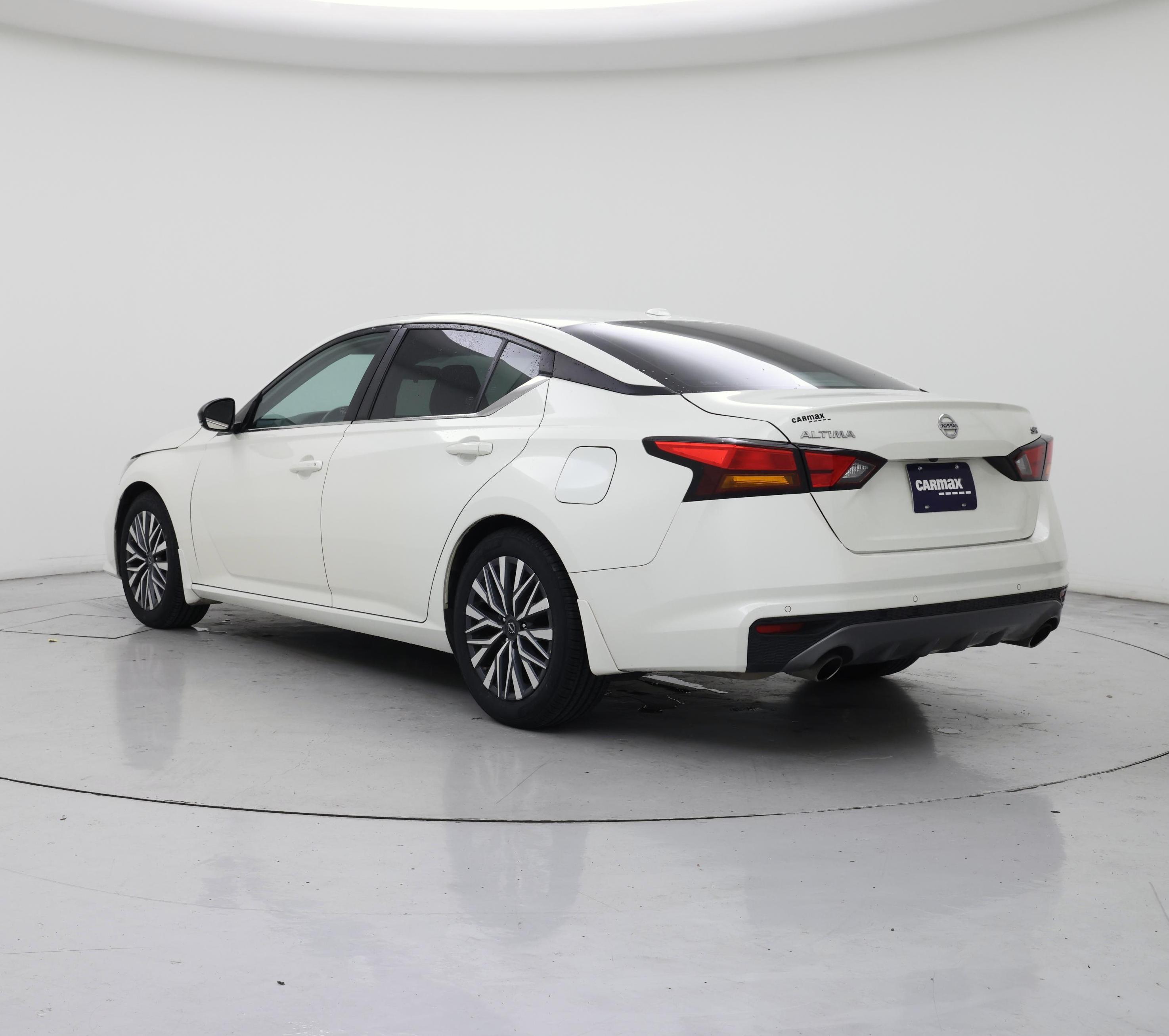 Thumbnail: 2020 Nissan Altima - 2