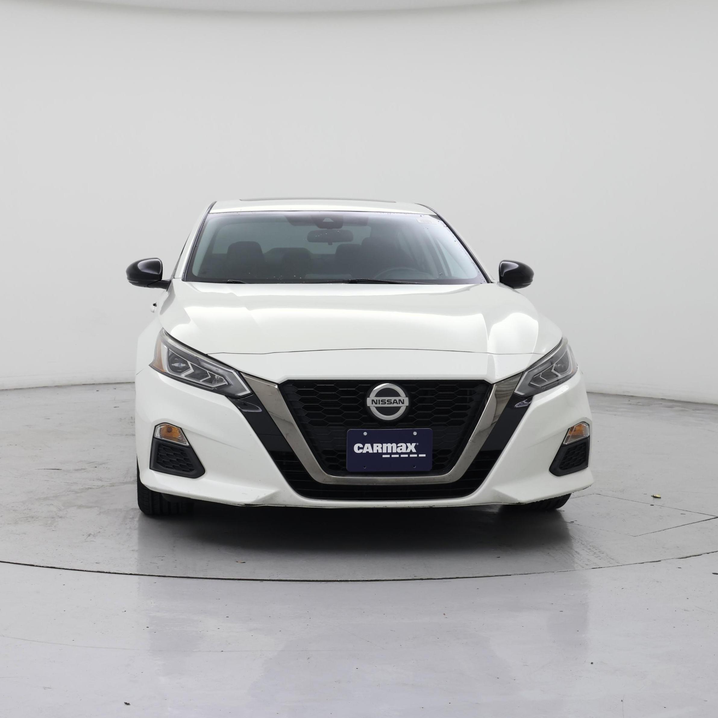 Thumbnail: 2020 Nissan Altima - 5