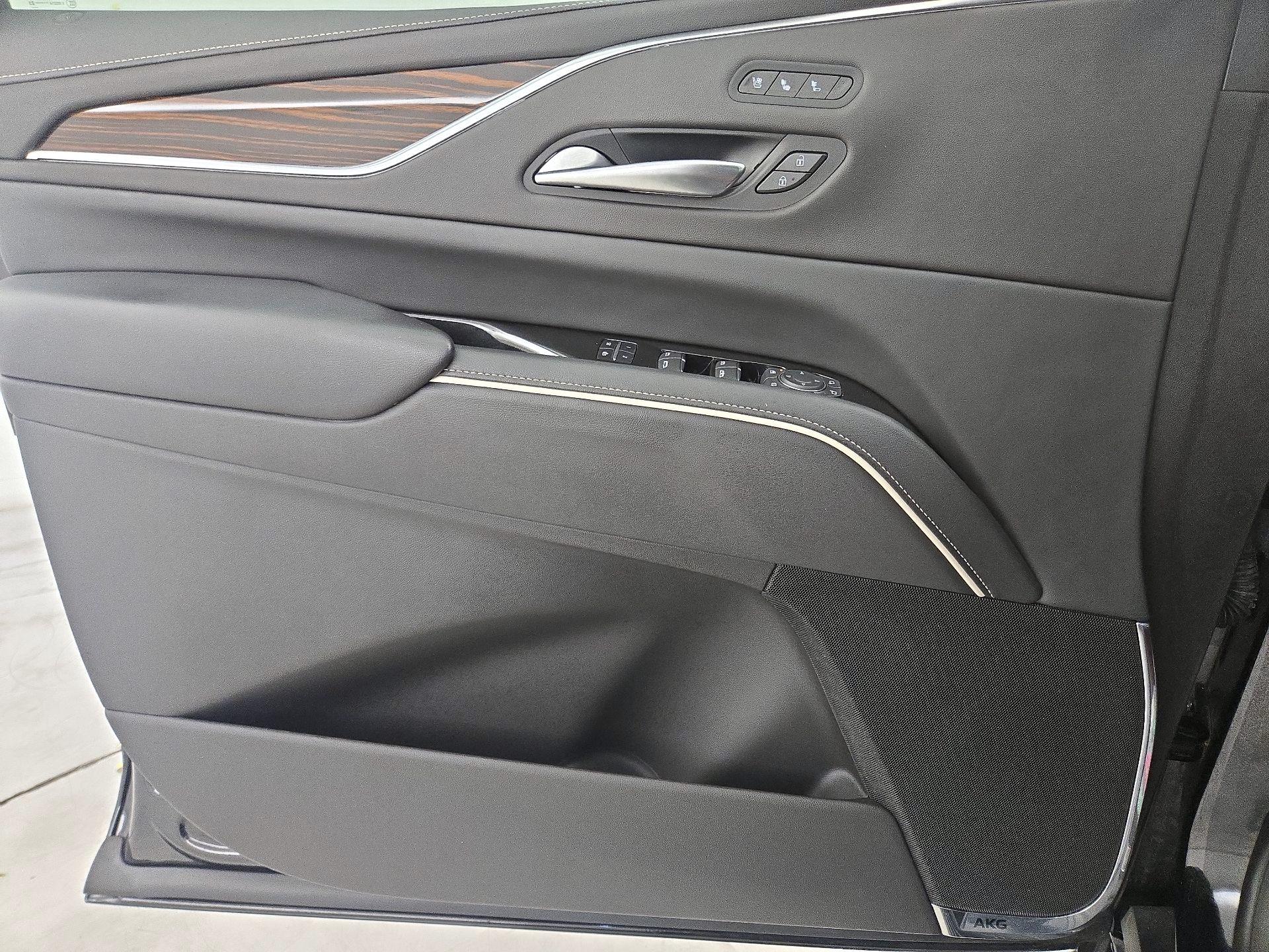Thumbnail: 2023 Cadillac Escalade - 12