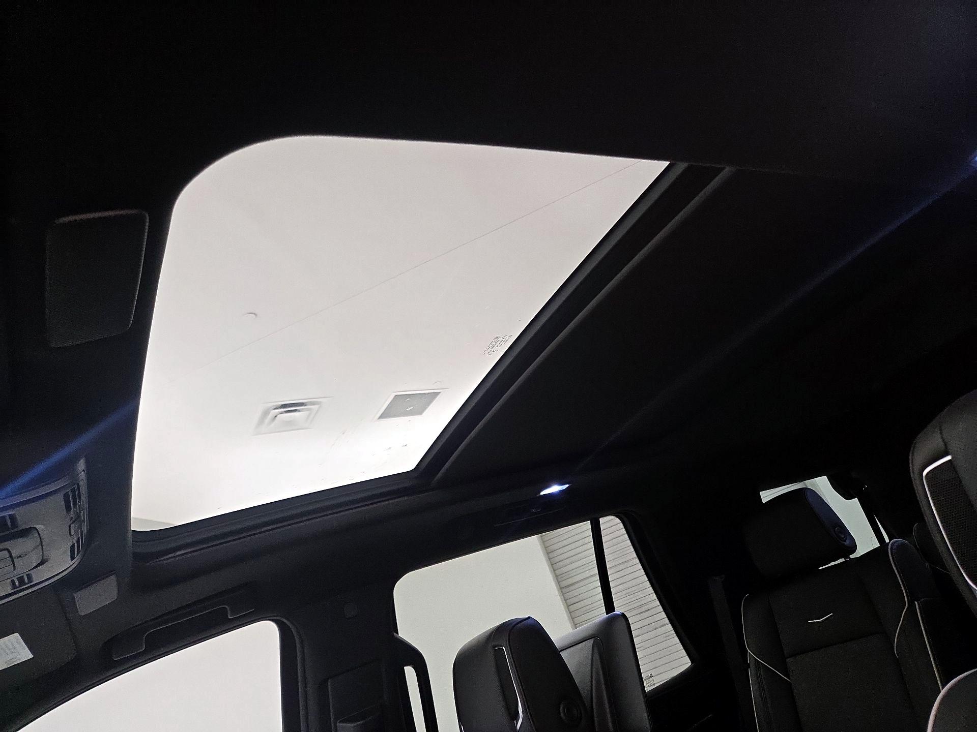 Thumbnail: 2023 Cadillac Escalade - 19