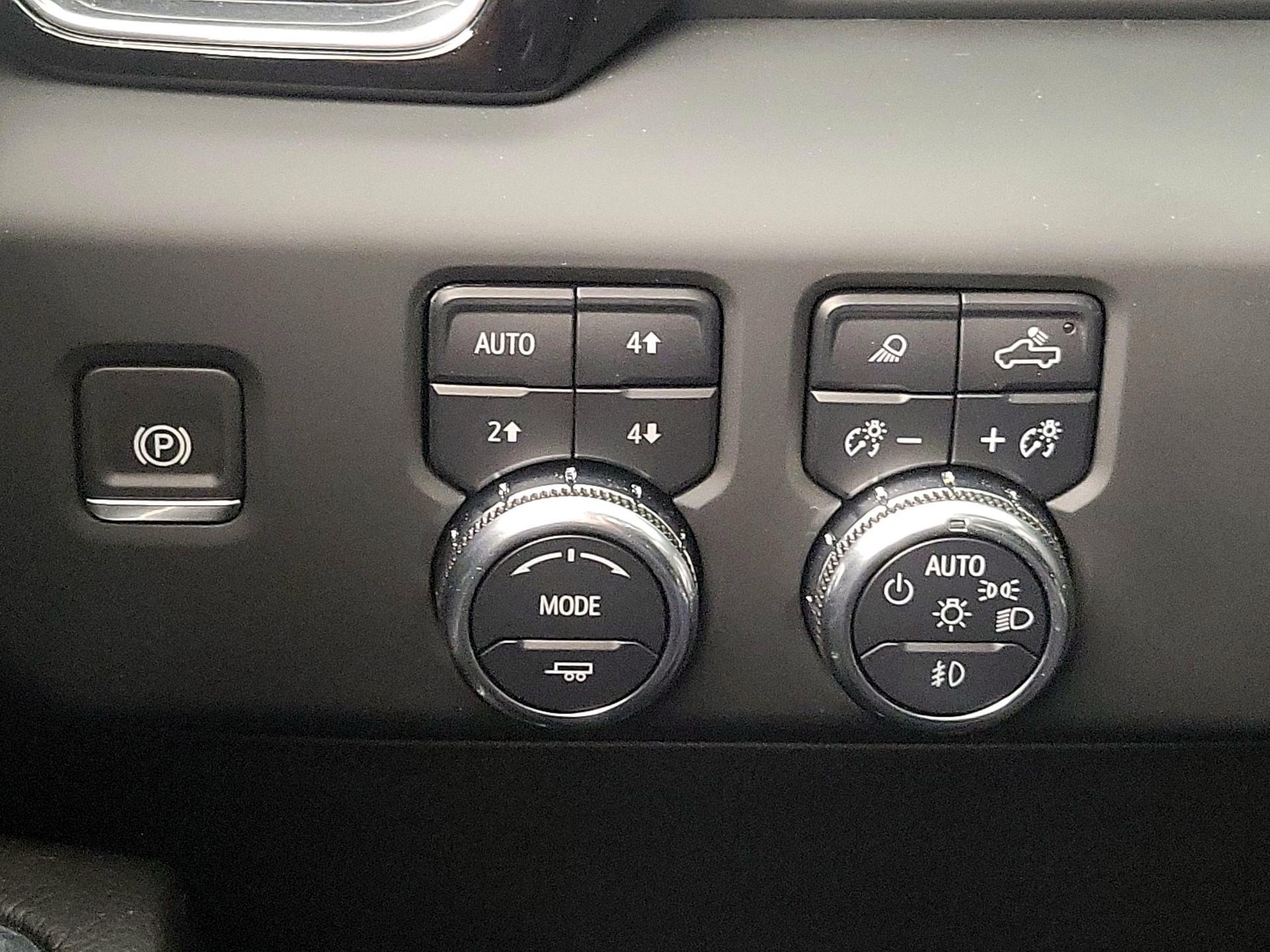 Thumbnail: 2024 GMC Sierra 1500 - 13