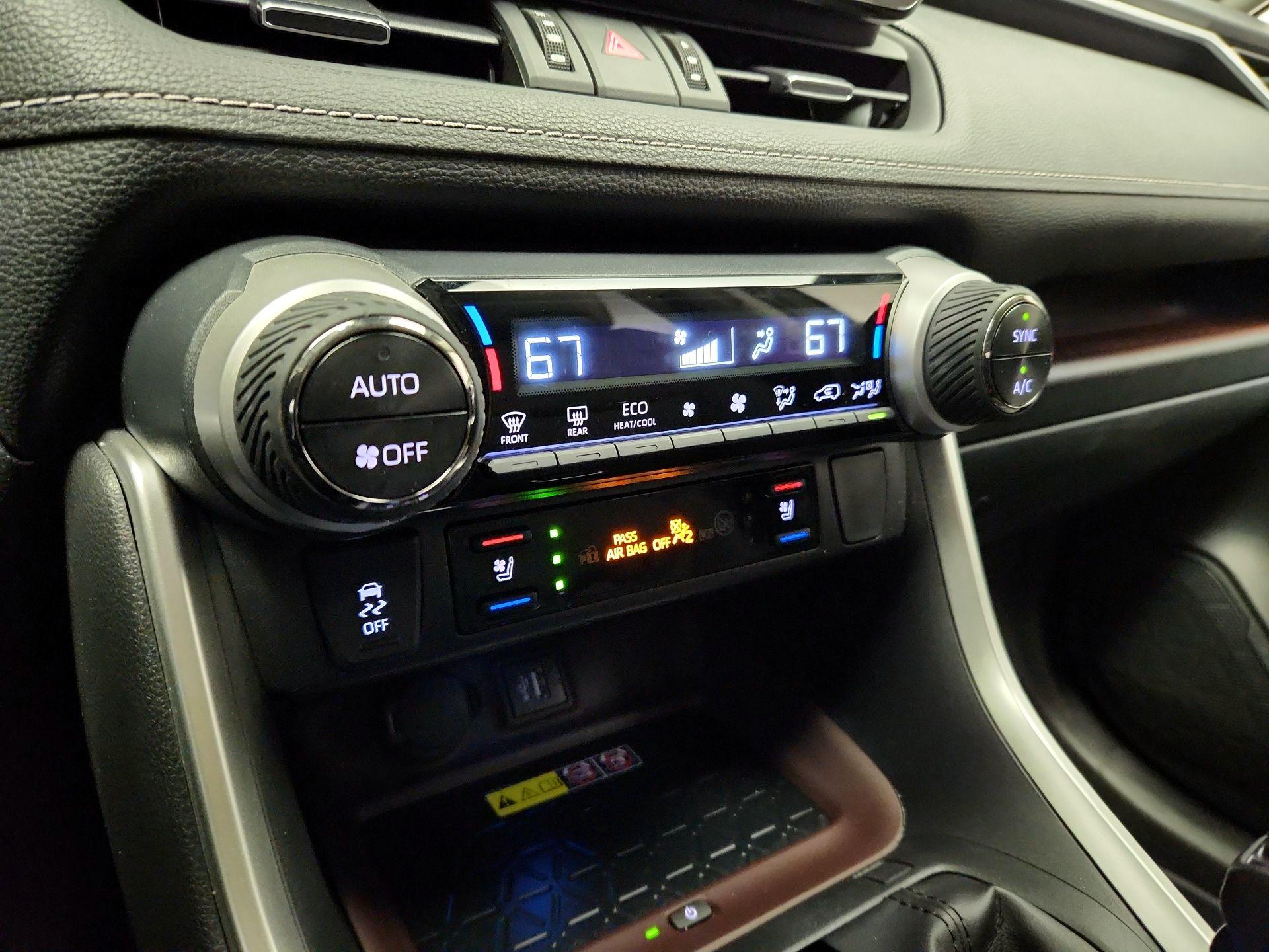 Thumbnail: 2024 Toyota RAV4 - 16