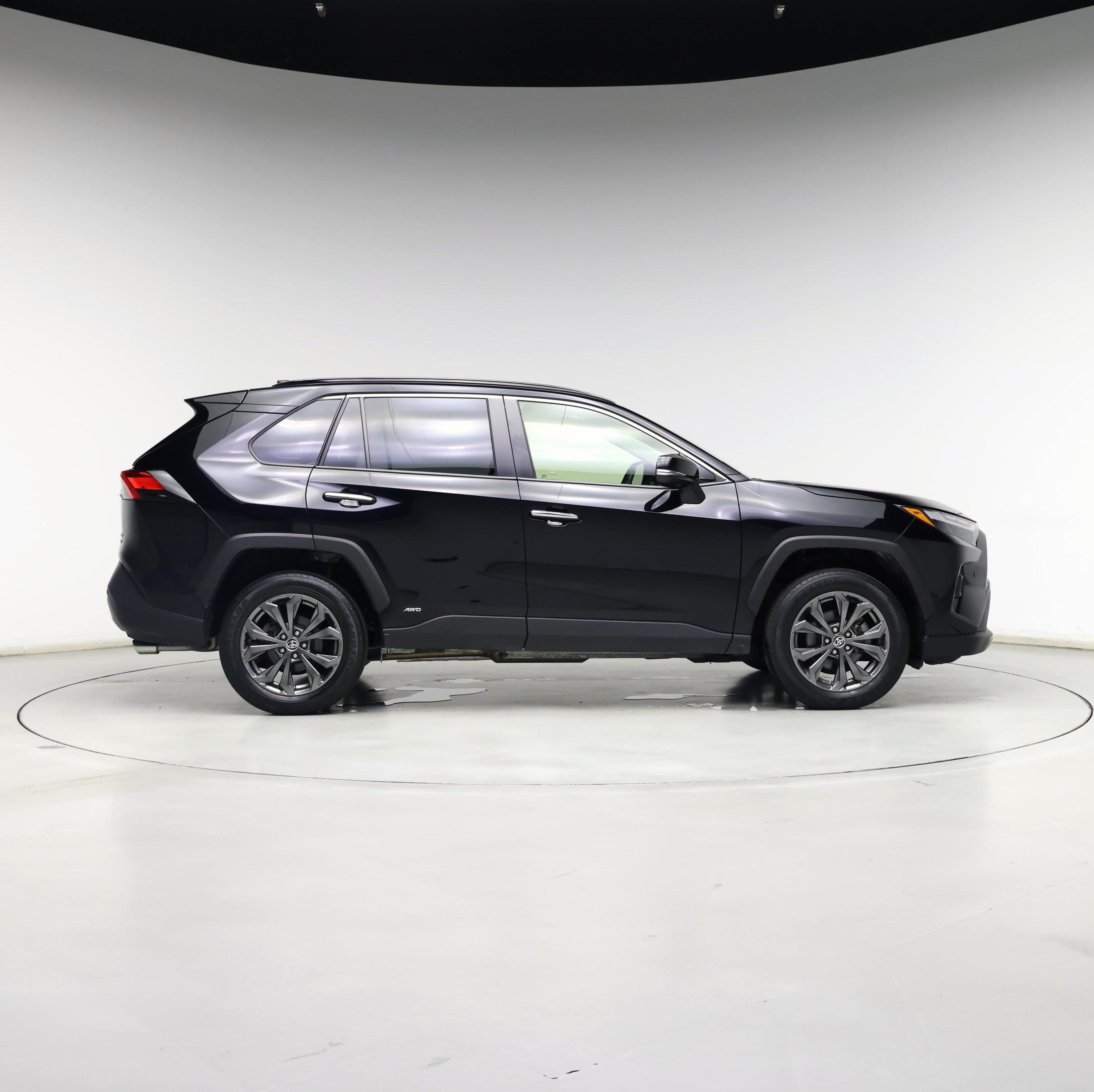 Thumbnail: 2024 Toyota RAV4 - 7