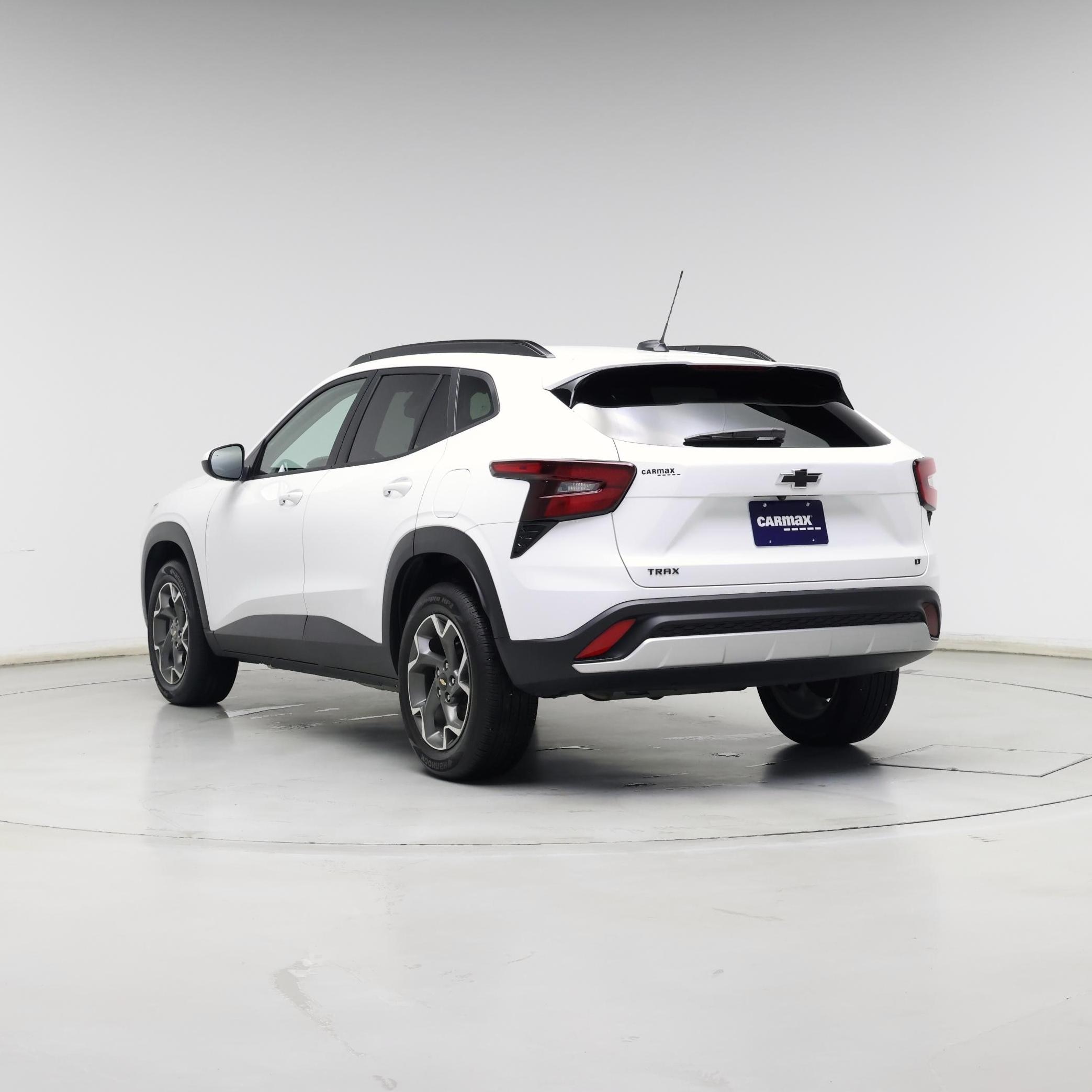 Thumbnail: 2025 Chevrolet Trax - 2