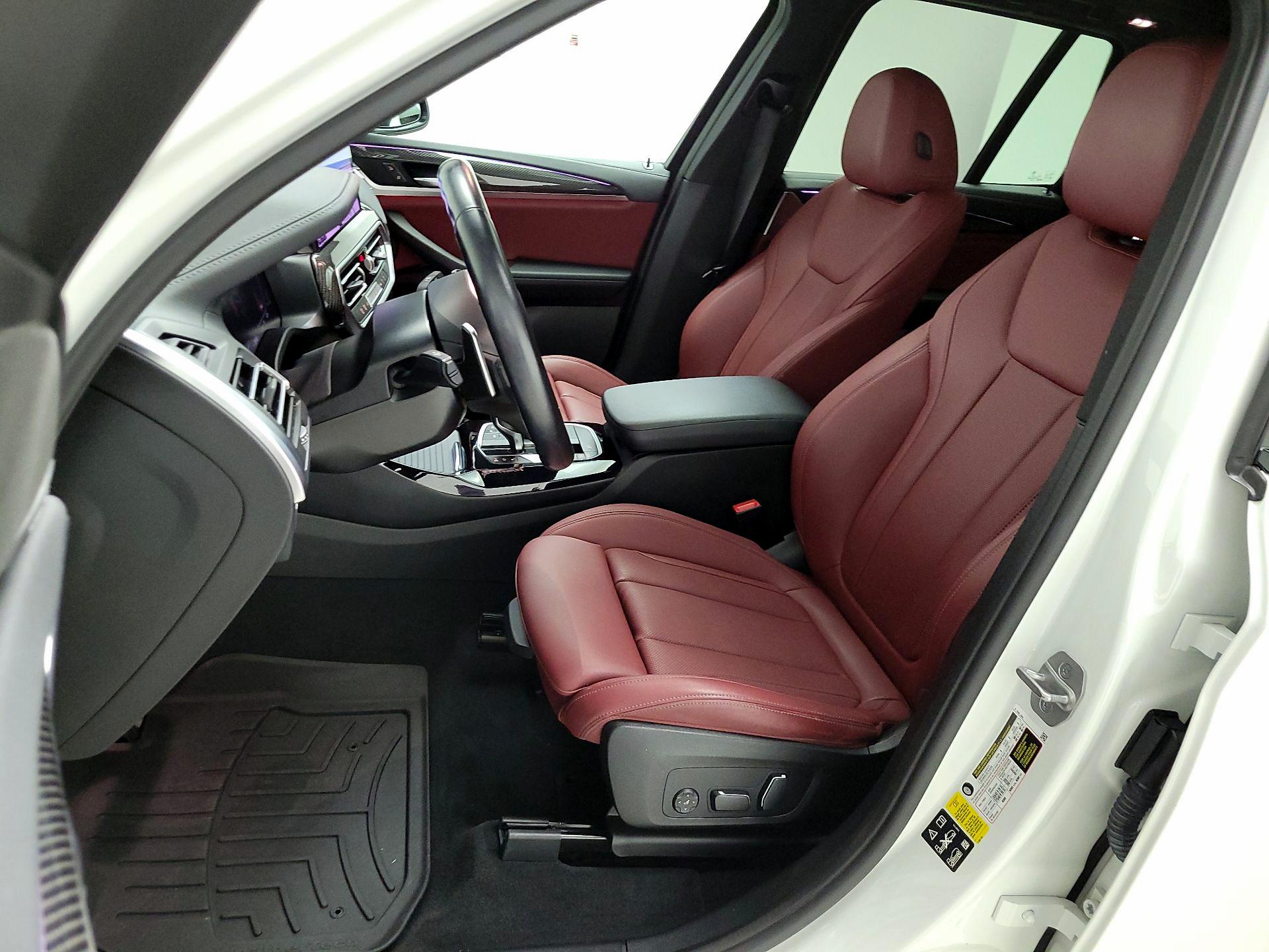 Thumbnail: 2024 BMW X3 - 11