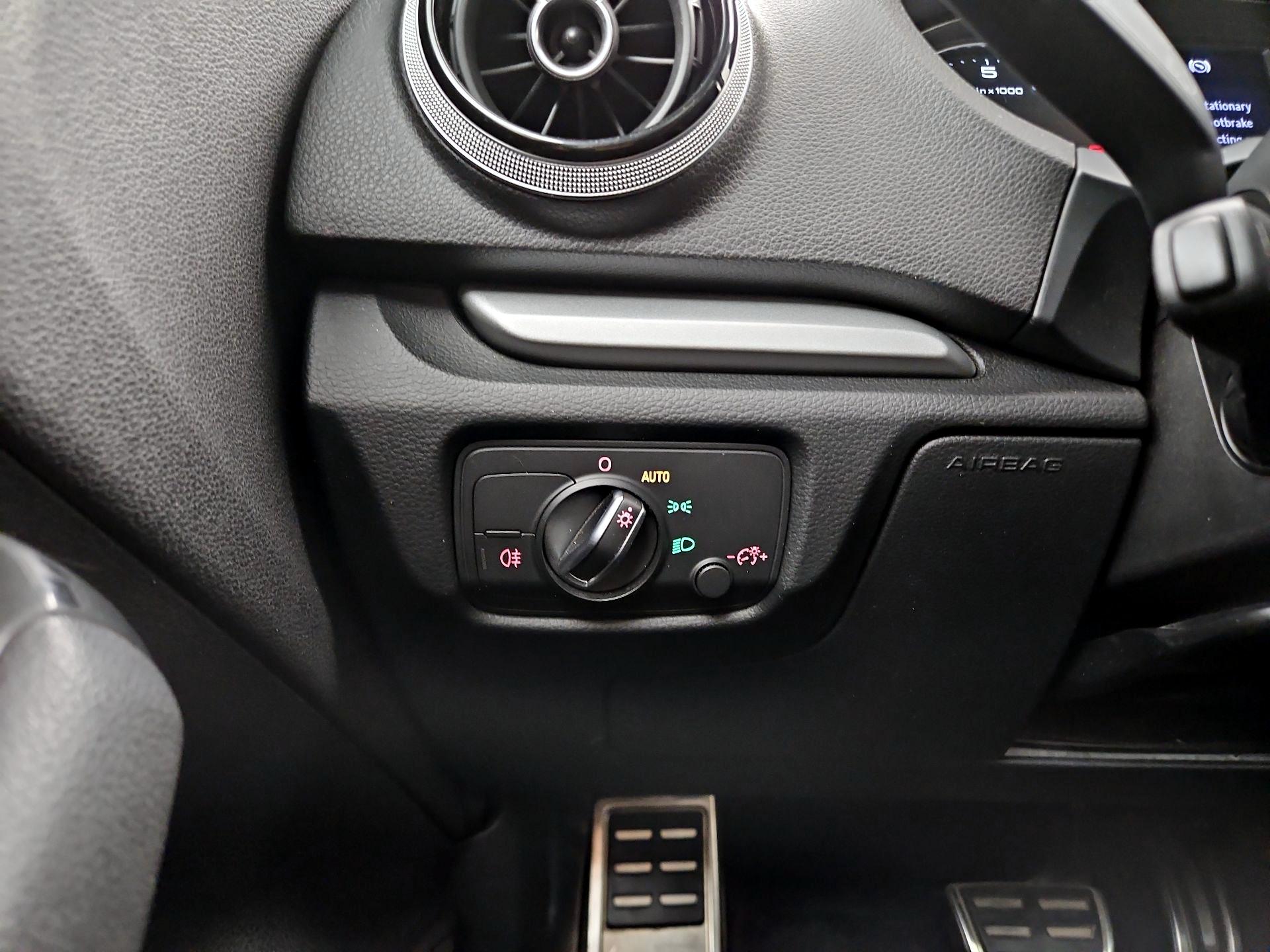 Thumbnail: 2016 Audi A3 - 13