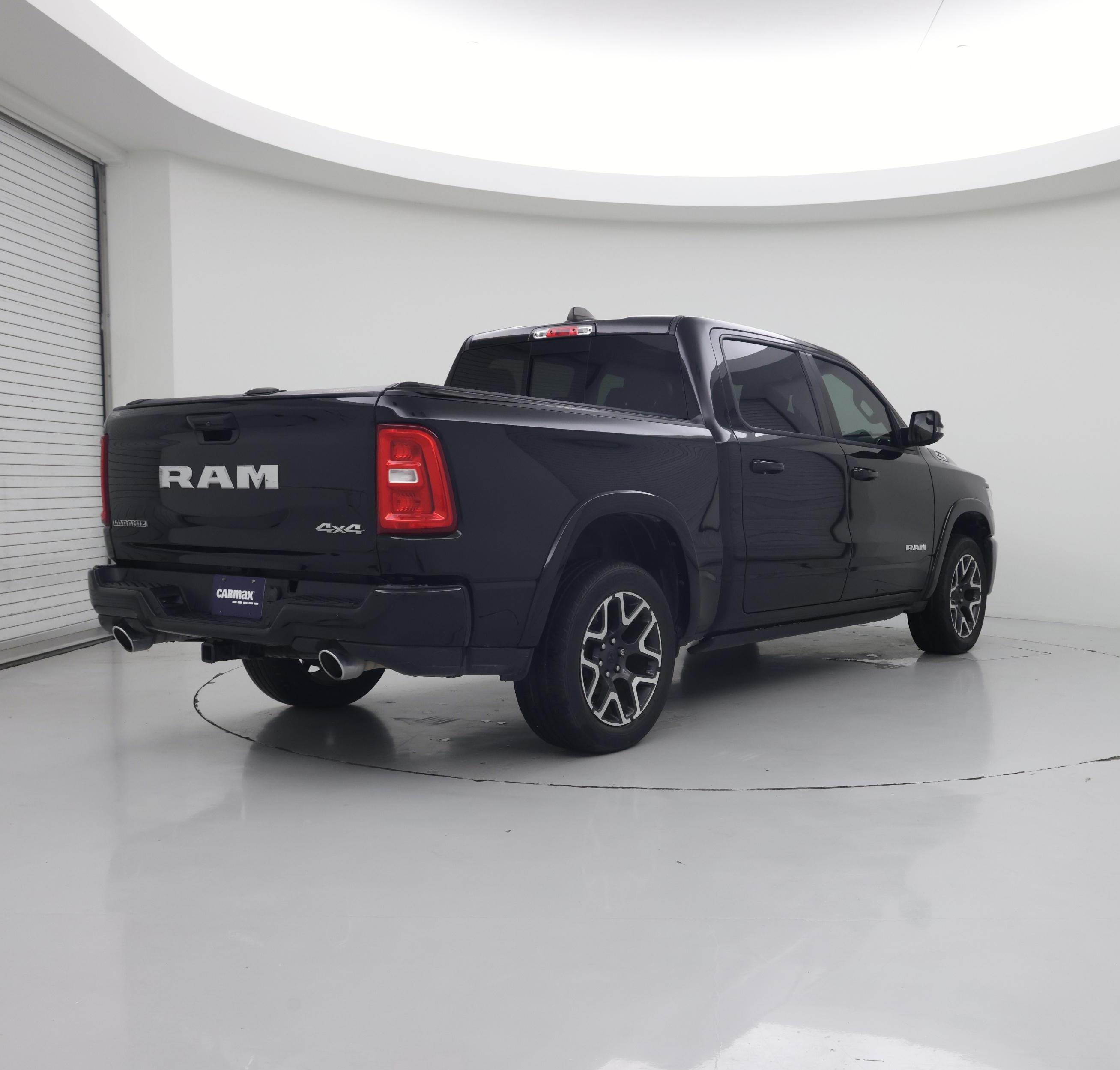Thumbnail: 2025 RAM 1500 - 8