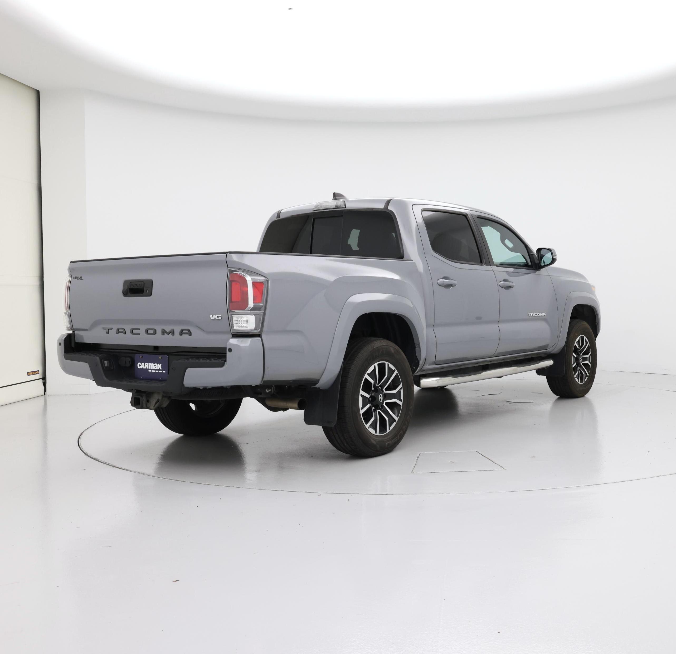 Thumbnail: 2020 Toyota Tacoma - 8