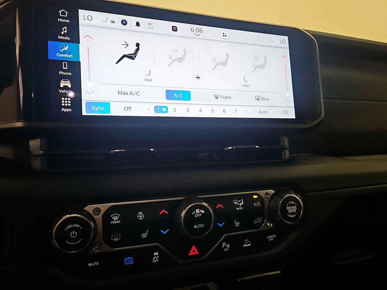 2024 Jeep Wrangler 4xe Rubicon 4XE - Photo 17