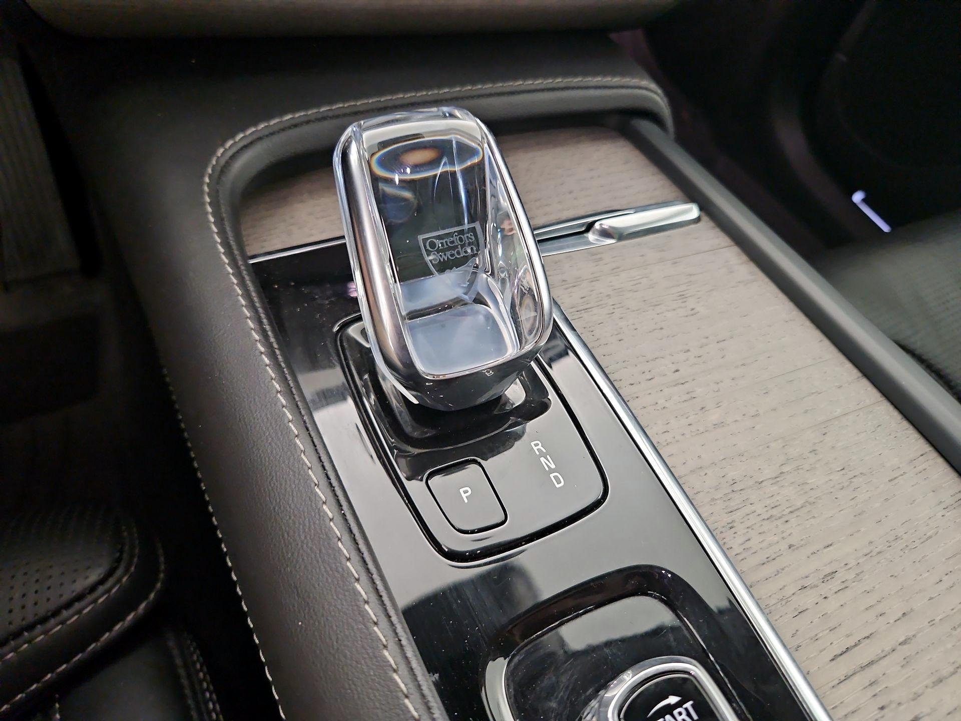 Thumbnail: 2021 Volvo XC90 - 18
