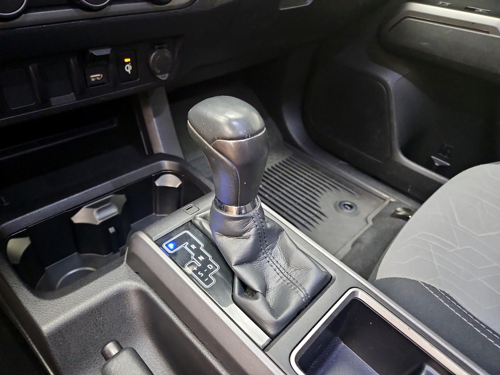 2022 Toyota Tacoma TRD Off Road - Photo 18