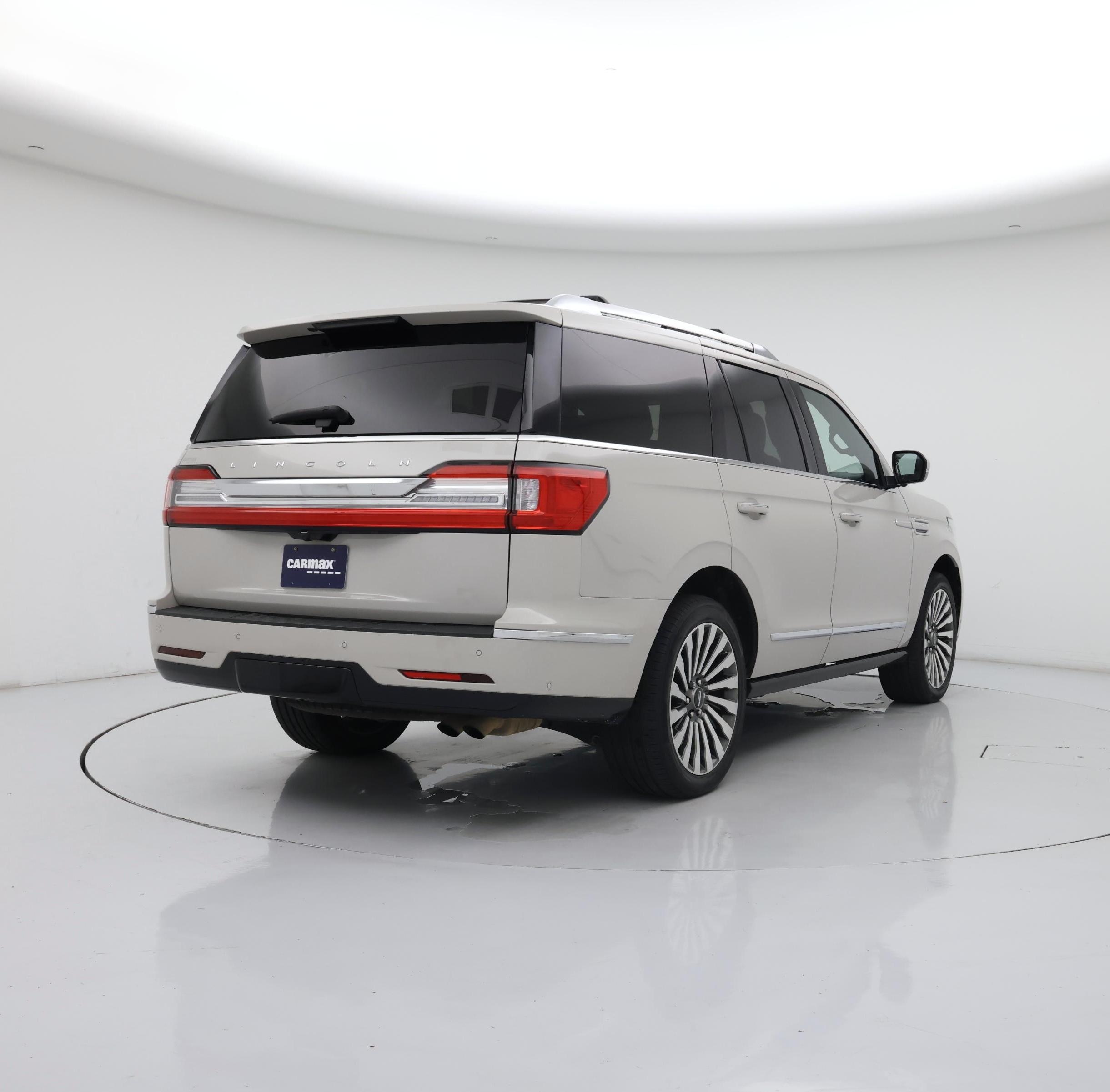 Thumbnail: 2020 Lincoln Navigator - 8