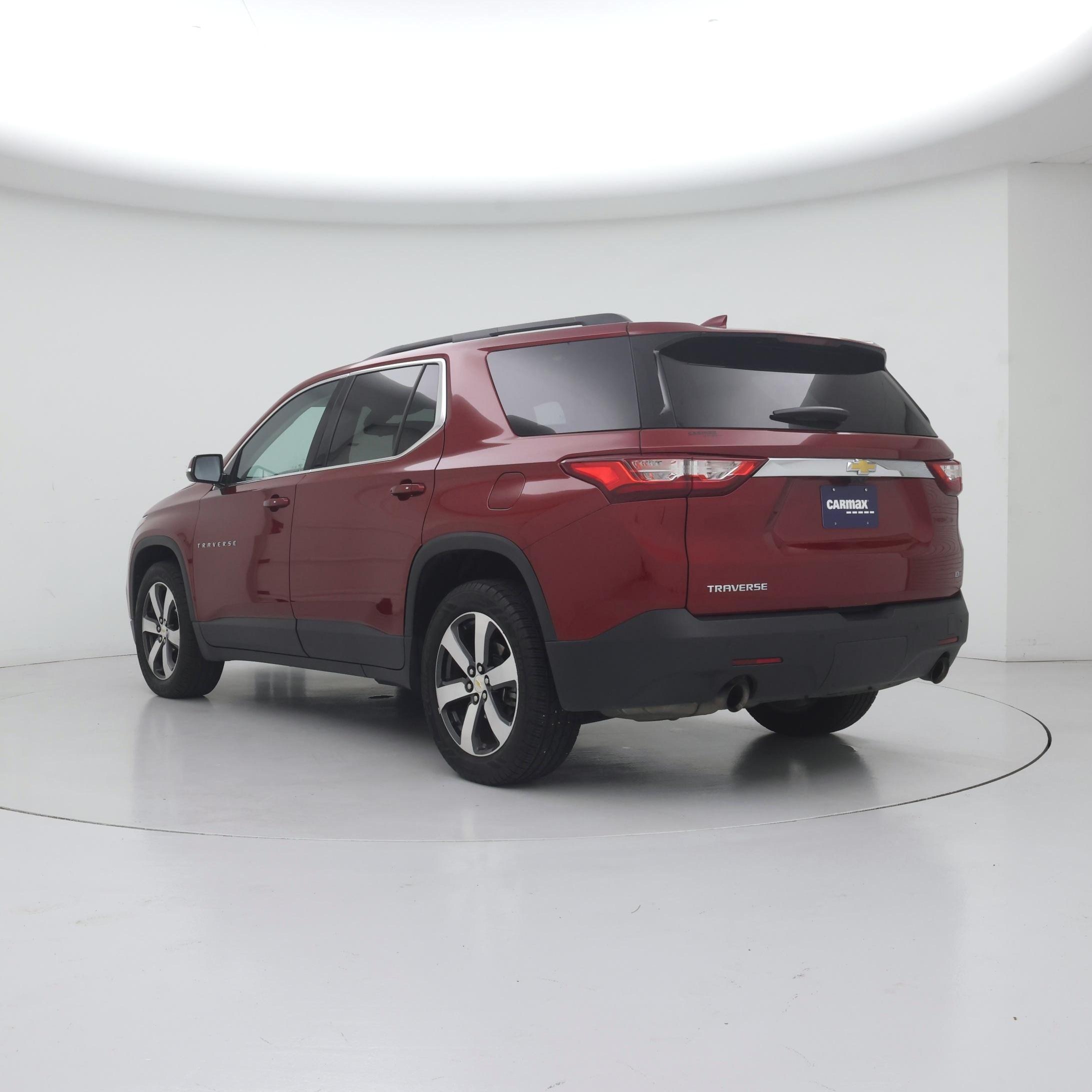 Thumbnail: 2019 Chevrolet Traverse - 2