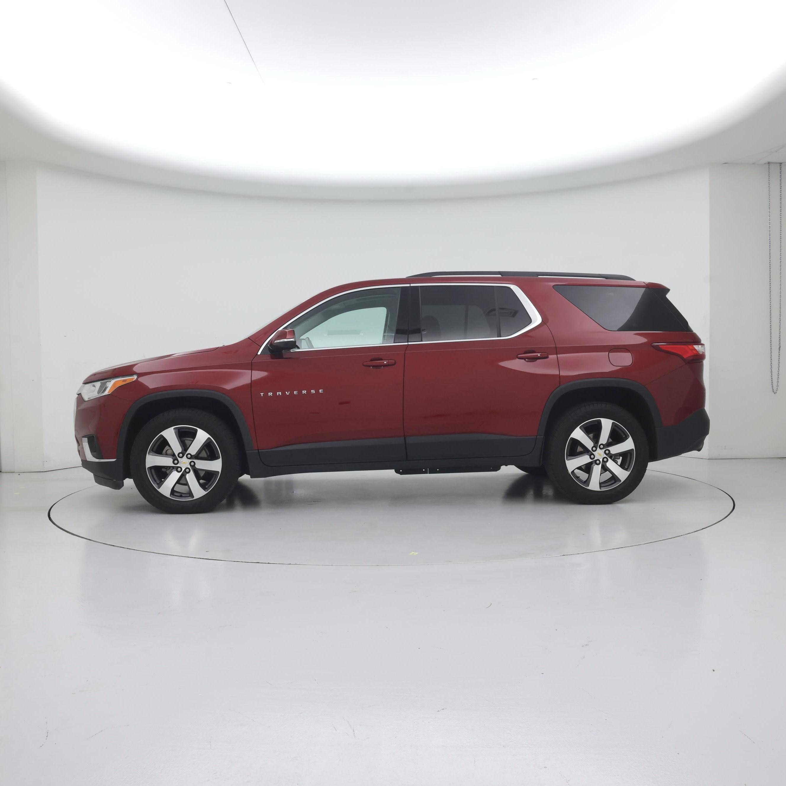 Thumbnail: 2019 Chevrolet Traverse - 3
