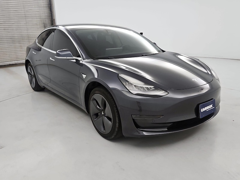 2019 Tesla Model 3 Standard Range Plus