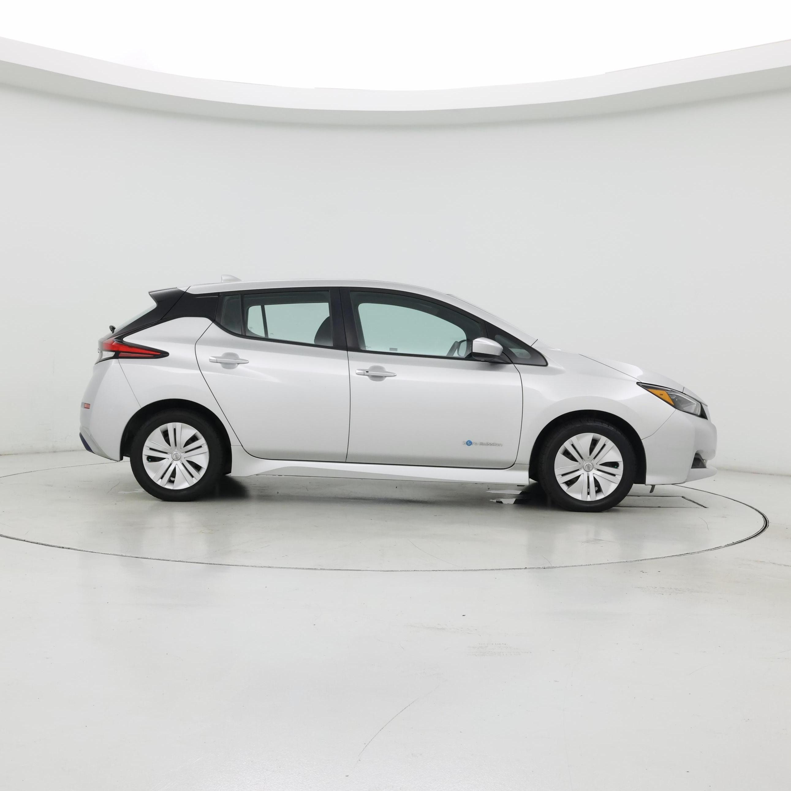 Thumbnail: 2019 Nissan Leaf - 7