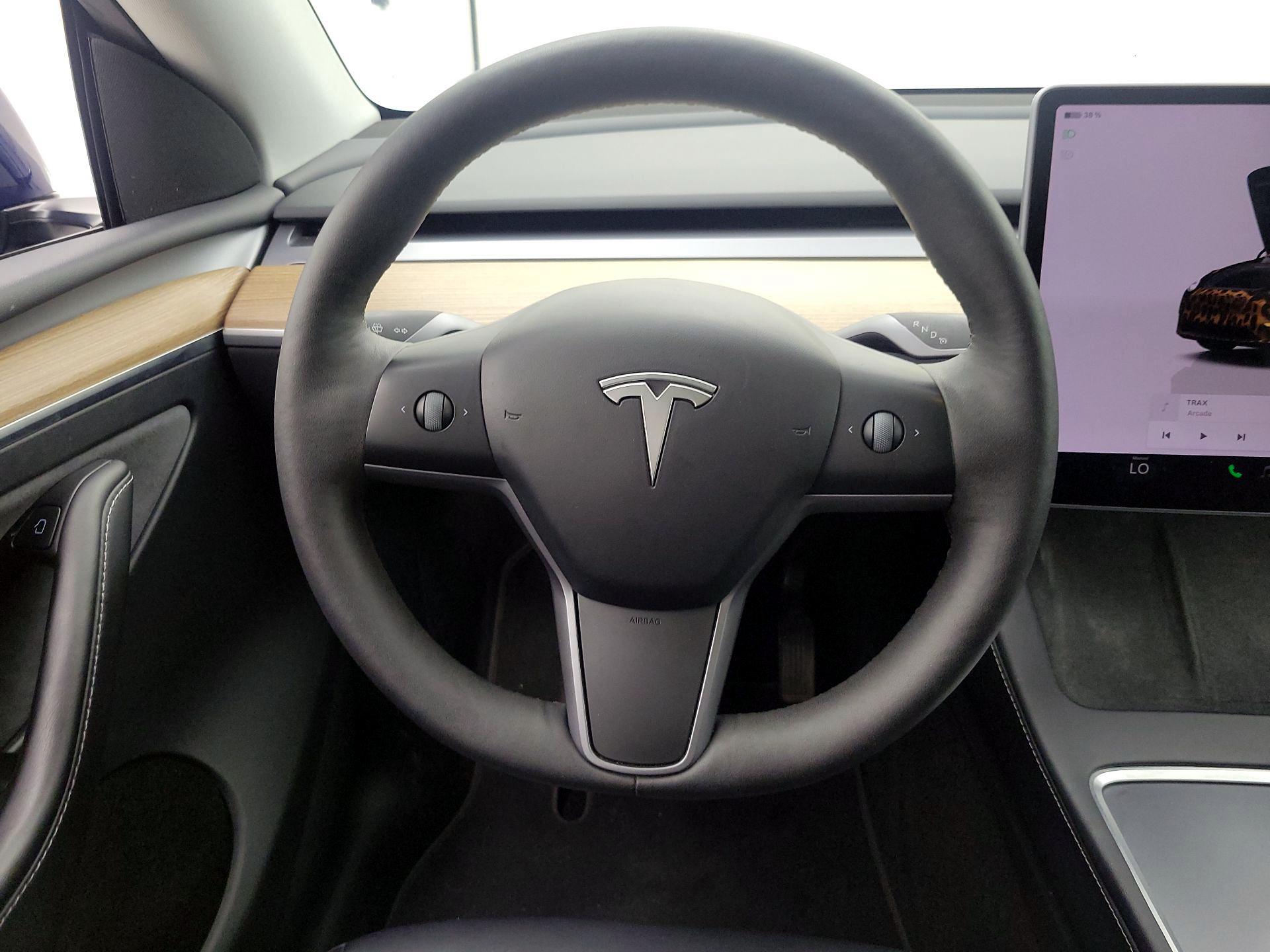 Thumbnail: 2024 Tesla Model Y - 10