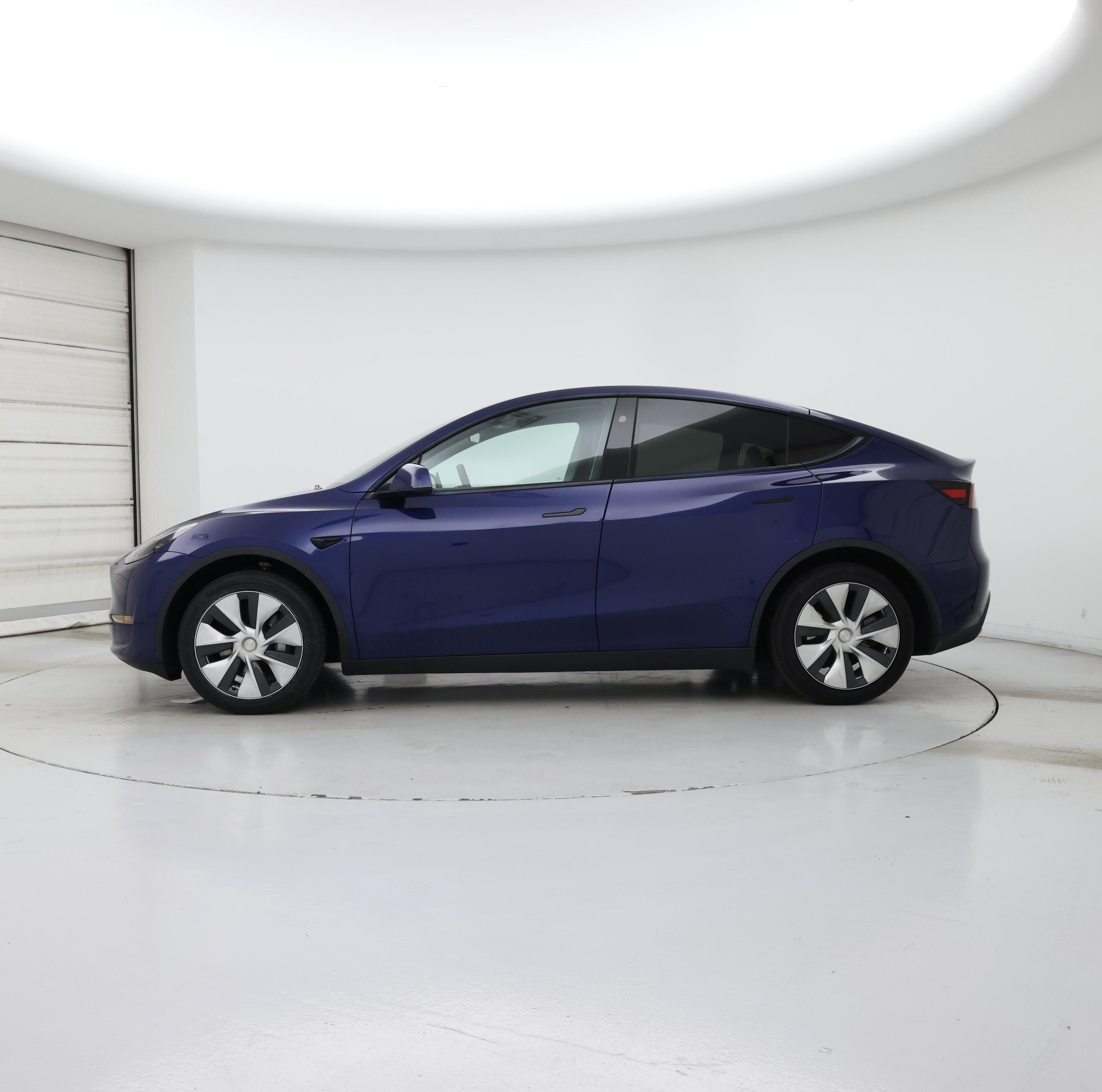 Thumbnail: 2024 Tesla Model Y - 3