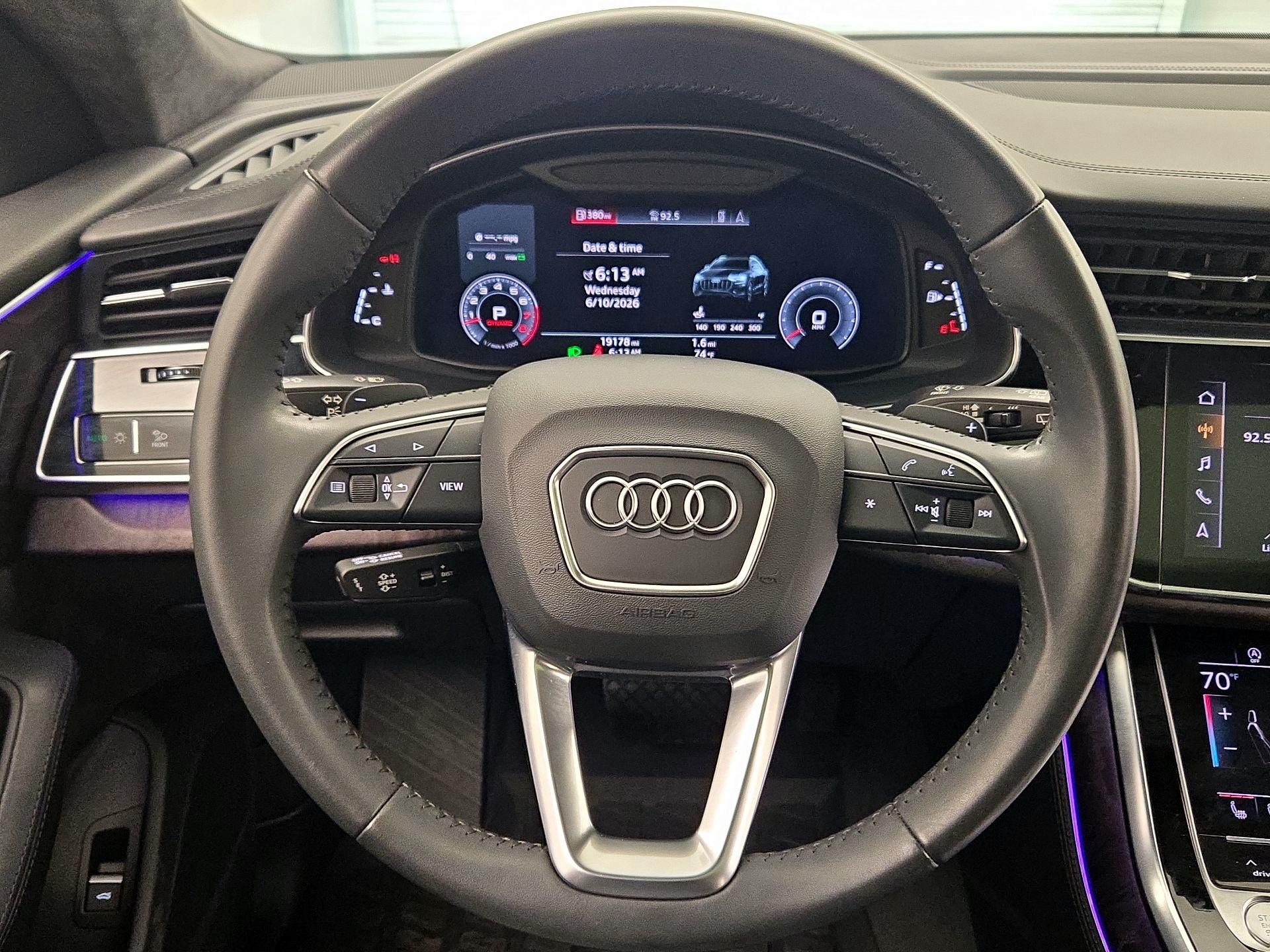 Thumbnail: 2019 Audi Q8 - 10