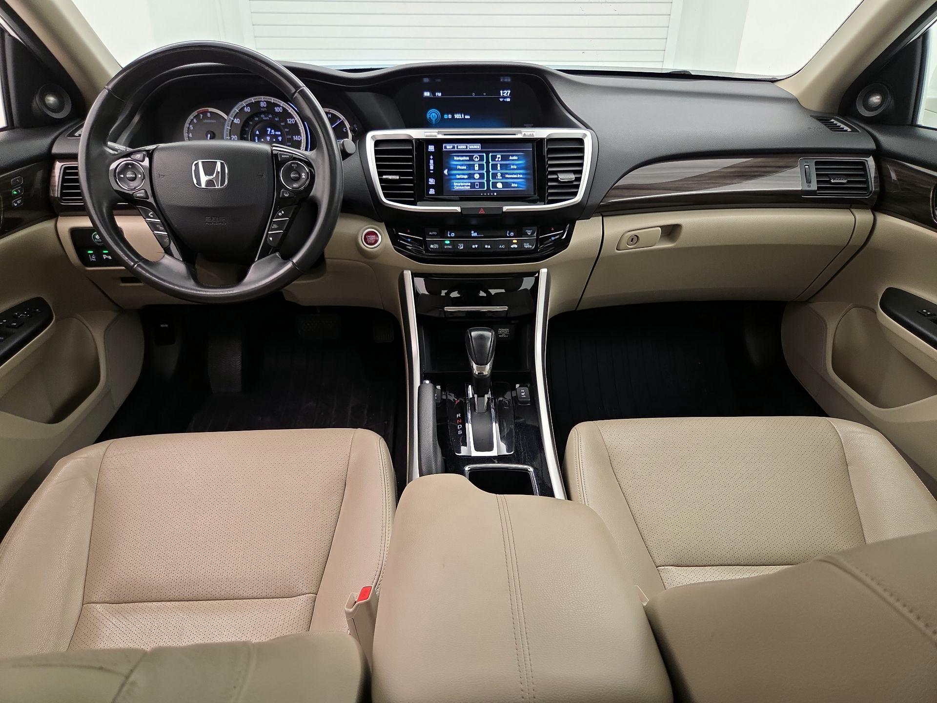 Thumbnail: 2017 Honda Accord - 9