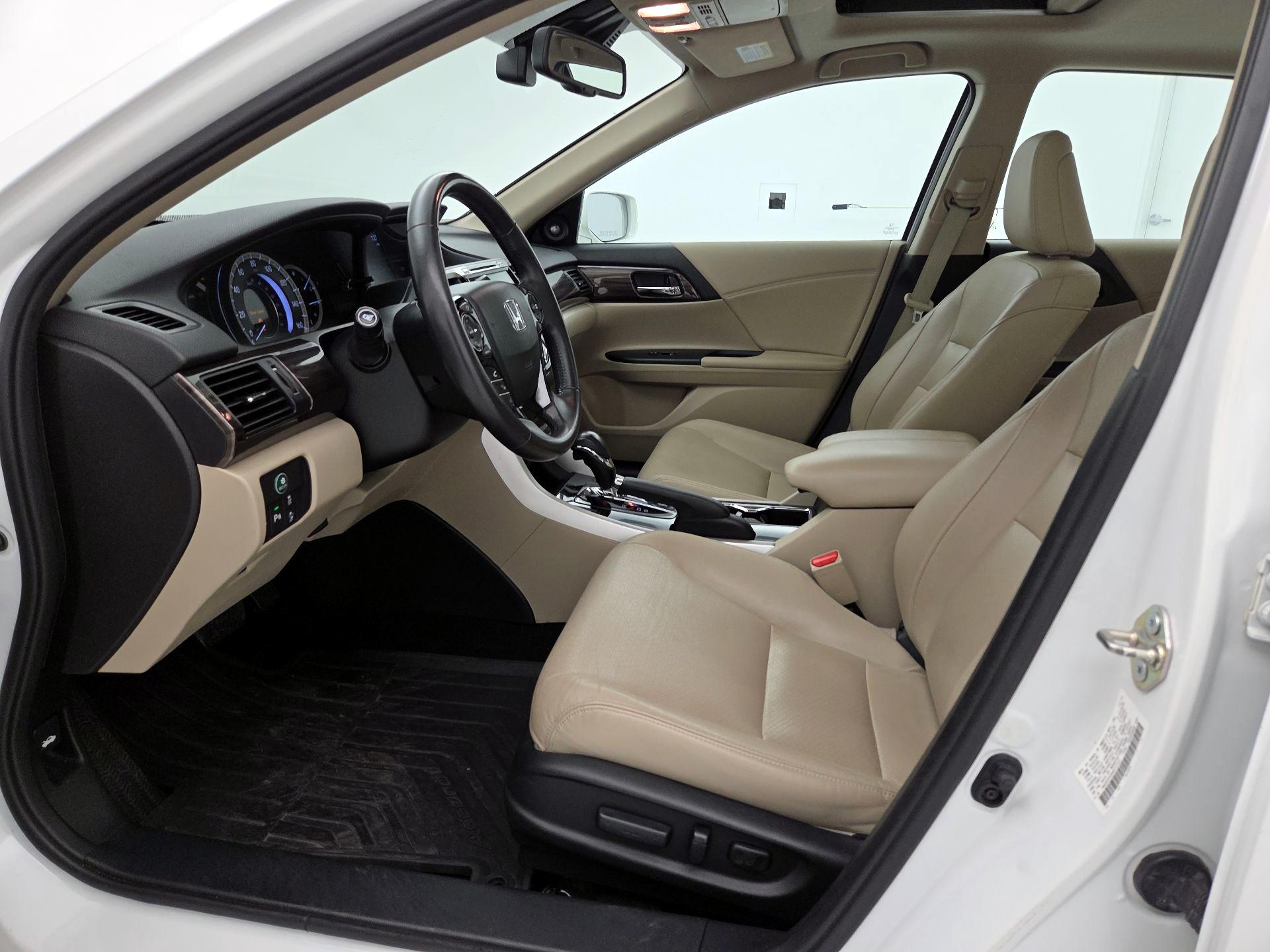 Thumbnail: 2017 Honda Accord - 11