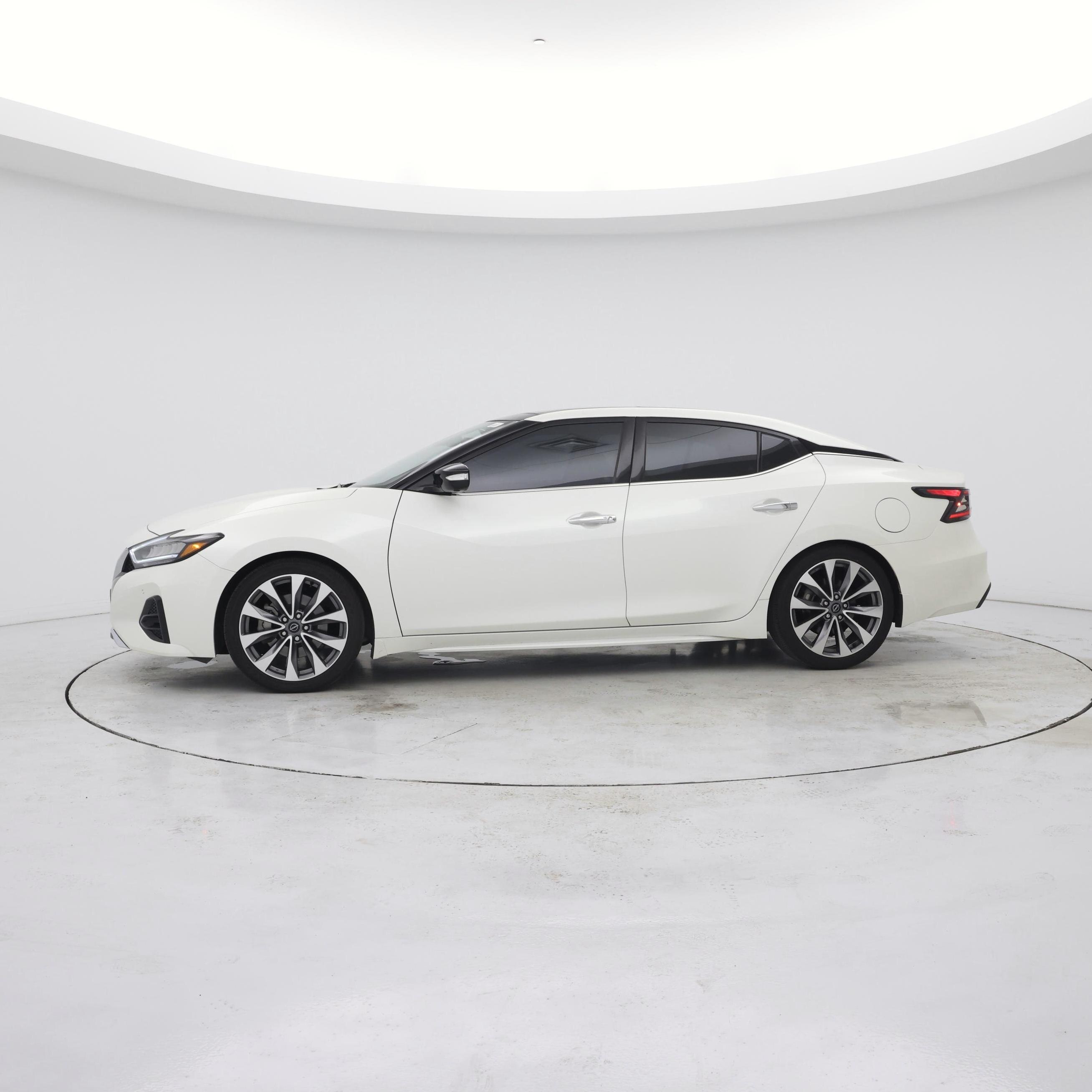 Thumbnail: 2023 Nissan Maxima - 3