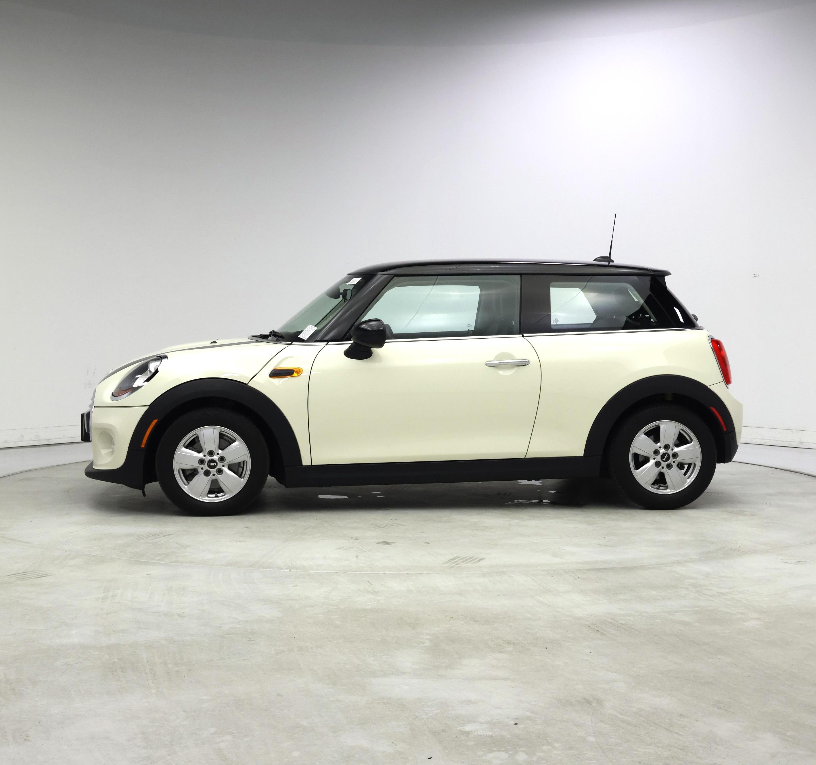 Thumbnail: 2015 MINI Cooper Hardtop - 3