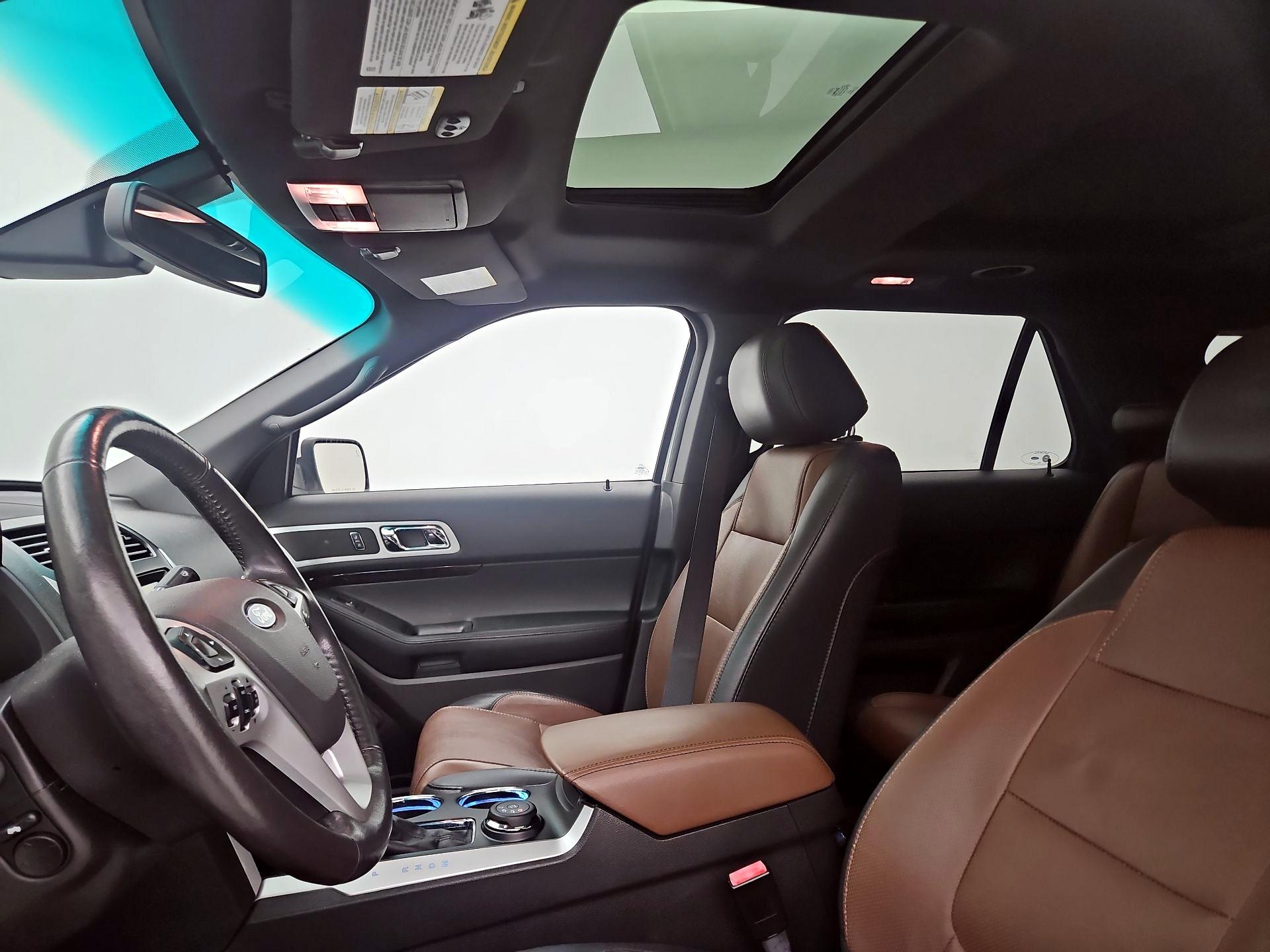 Thumbnail: 2014 Ford Explorer - 20
