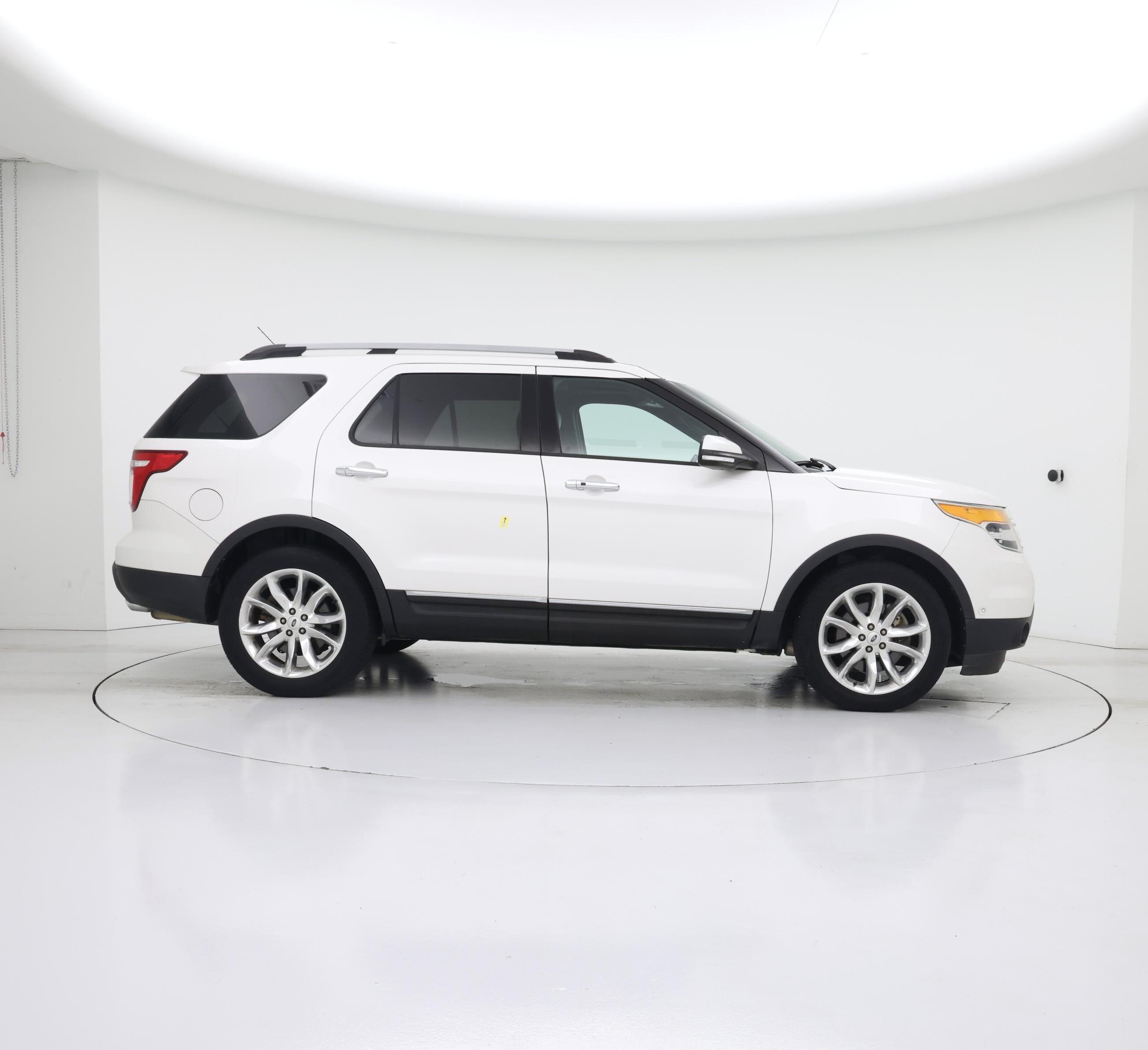 Thumbnail: 2014 Ford Explorer - 7
