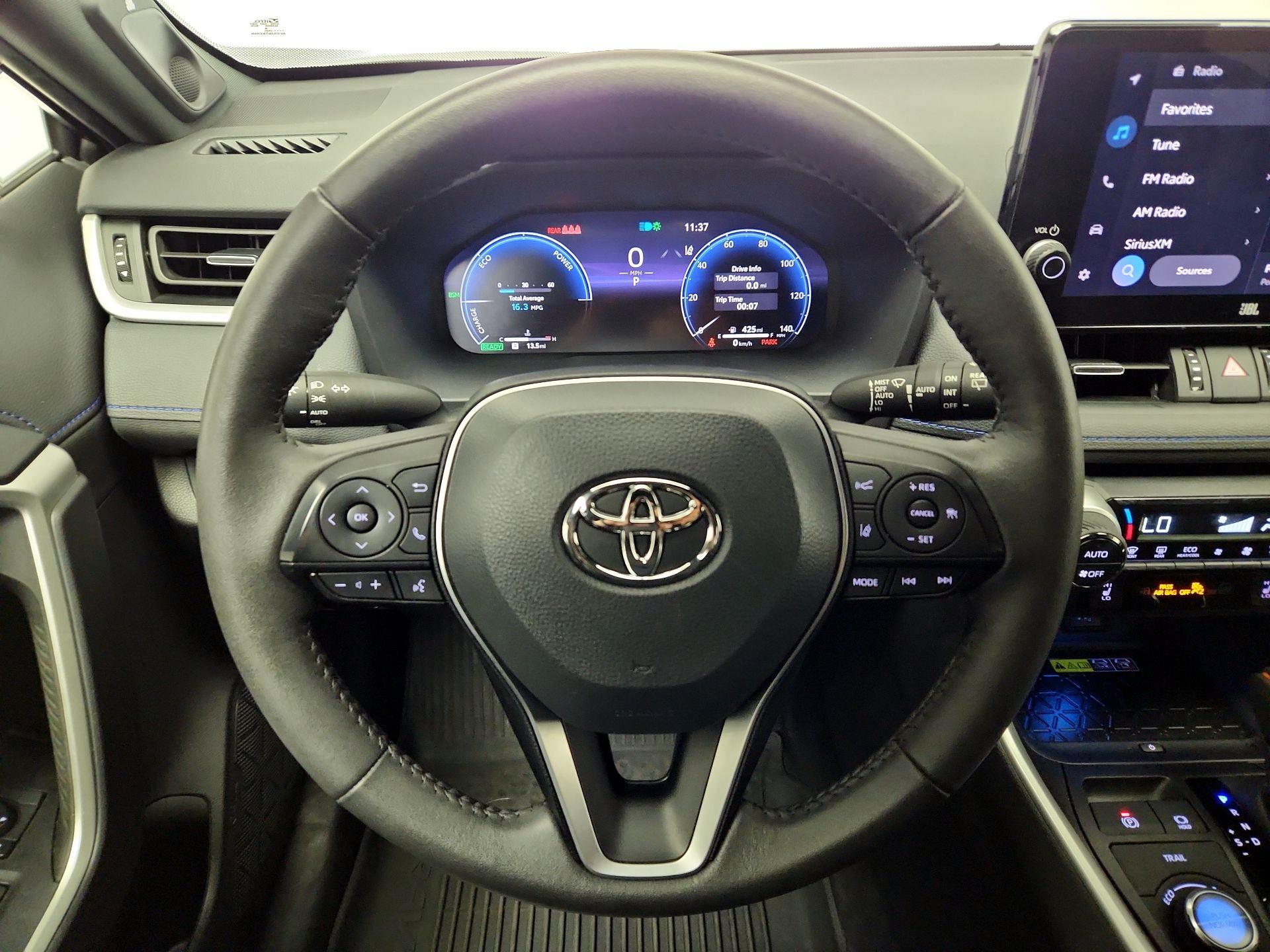 Thumbnail: 2024 Toyota RAV4 - 10