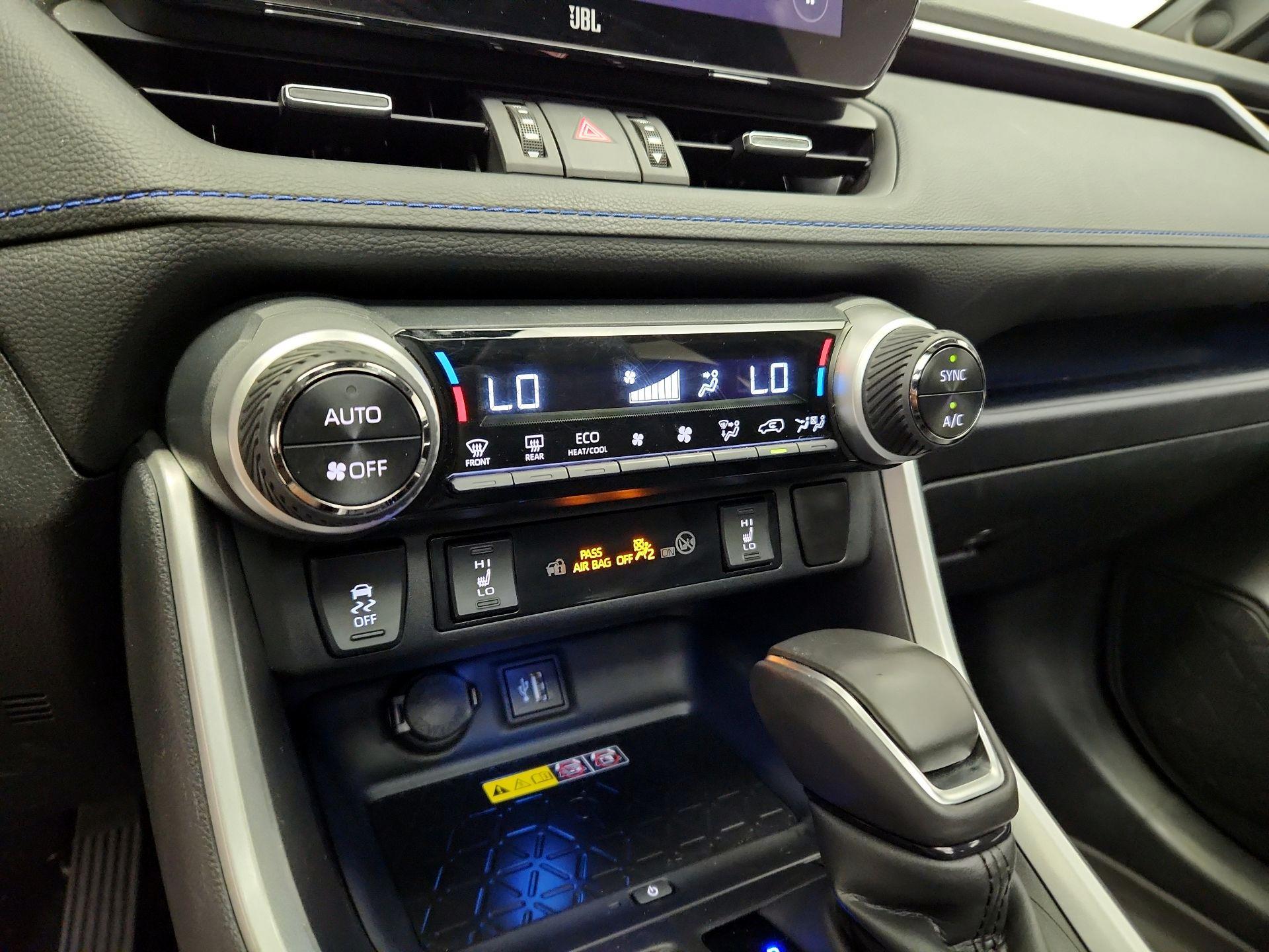 Thumbnail: 2024 Toyota RAV4 - 16