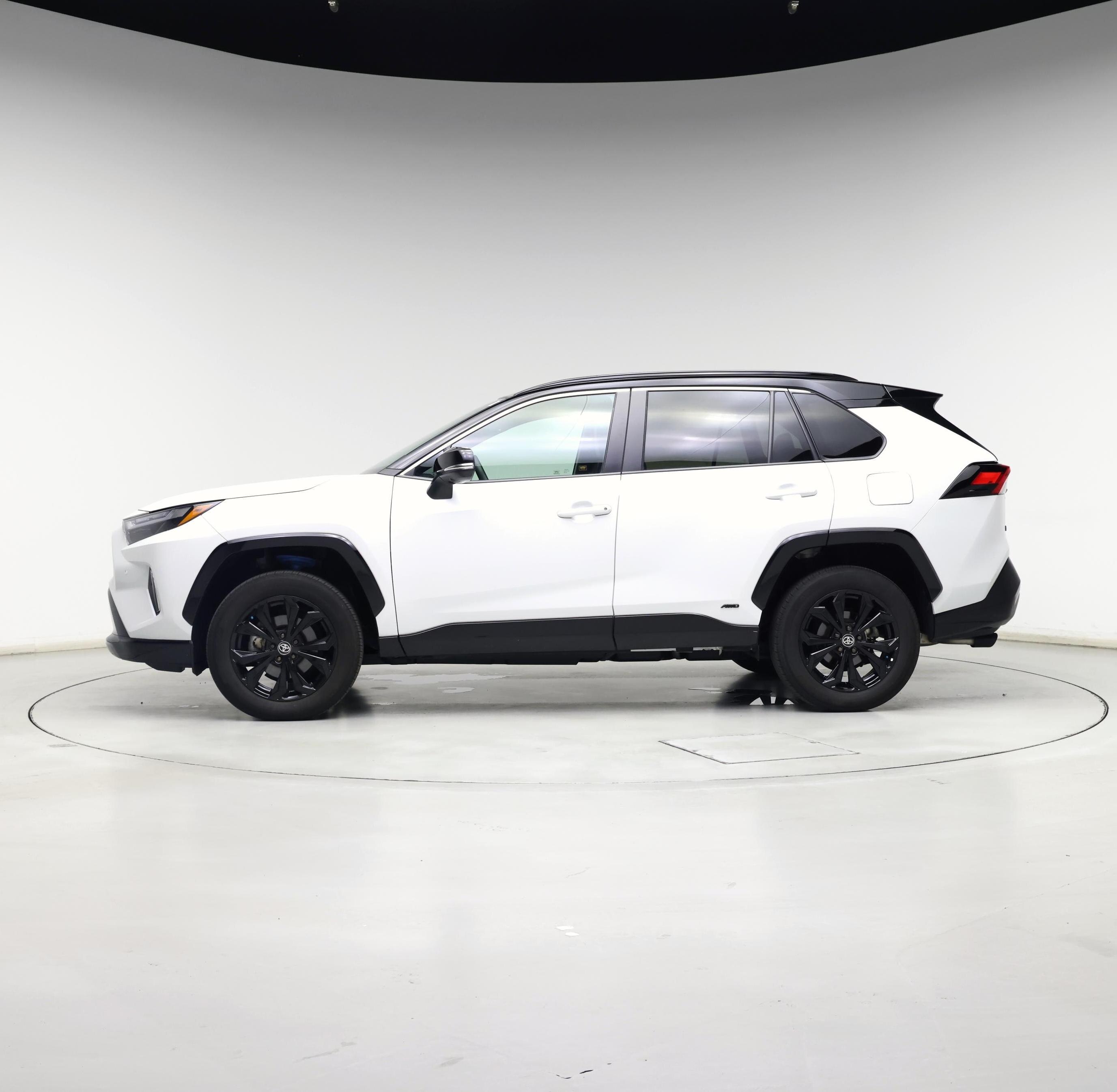 Thumbnail: 2024 Toyota RAV4 - 3