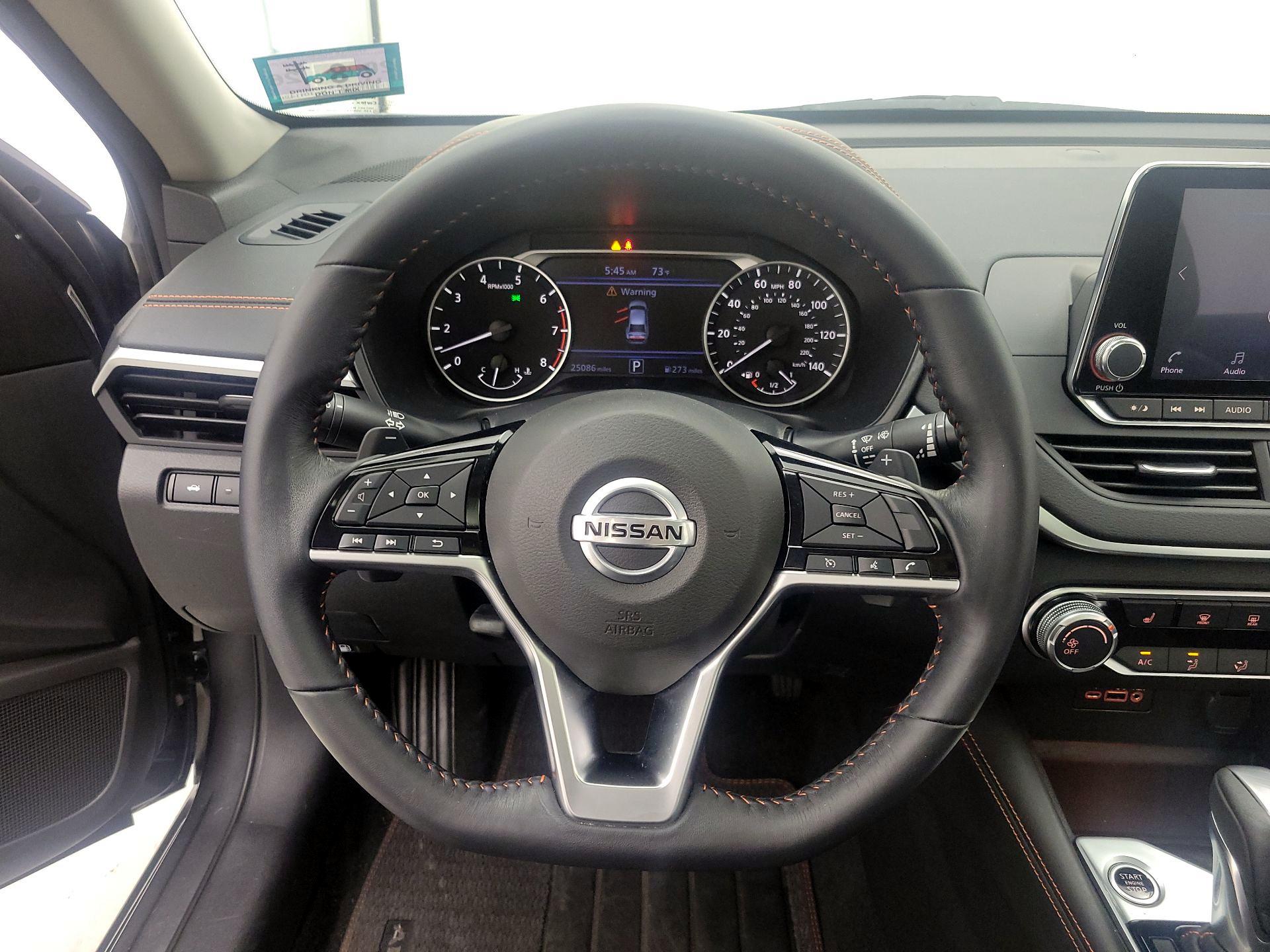 Thumbnail: 2019 Nissan Altima - 10