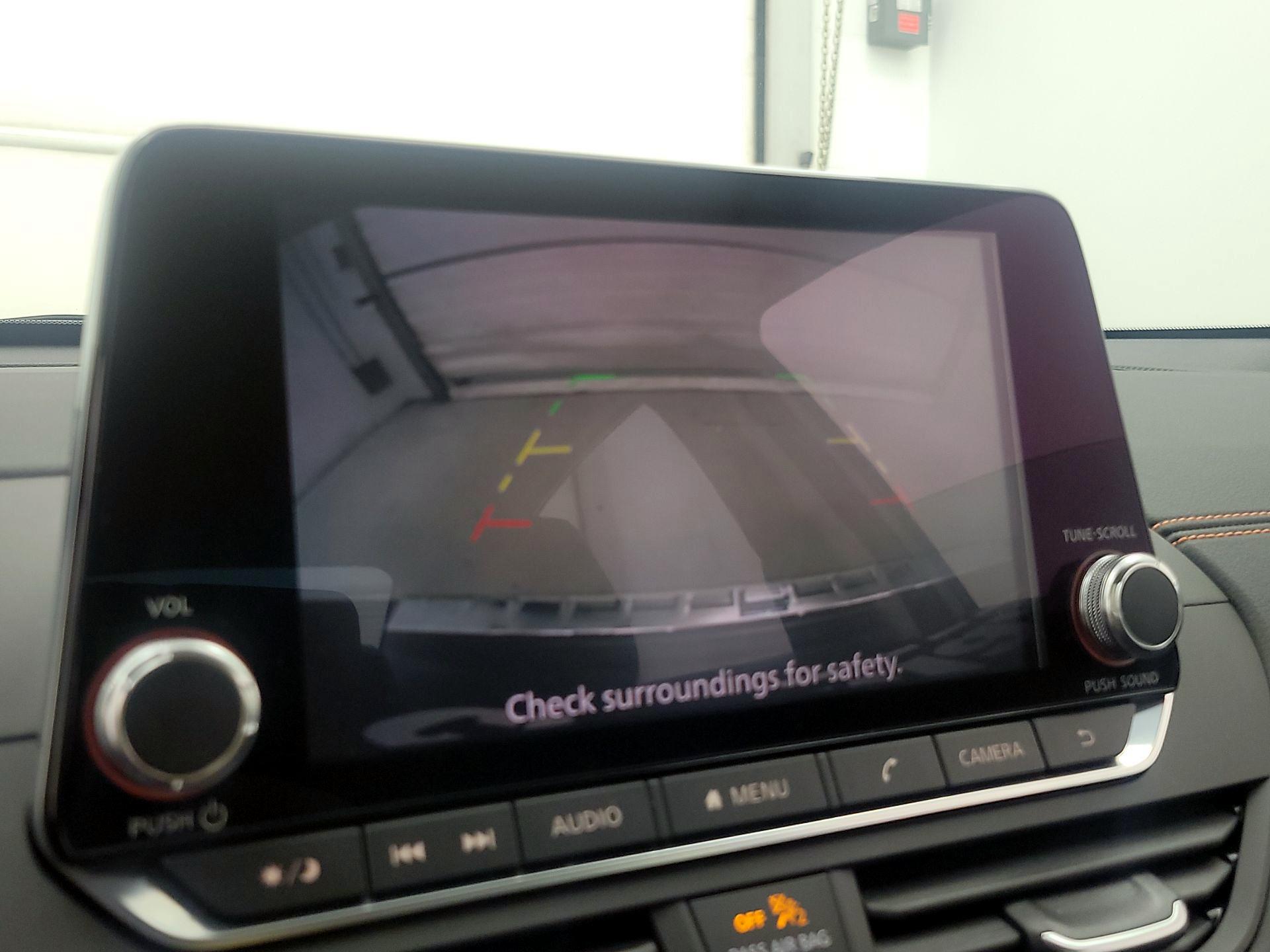 Thumbnail: 2019 Nissan Altima - 14