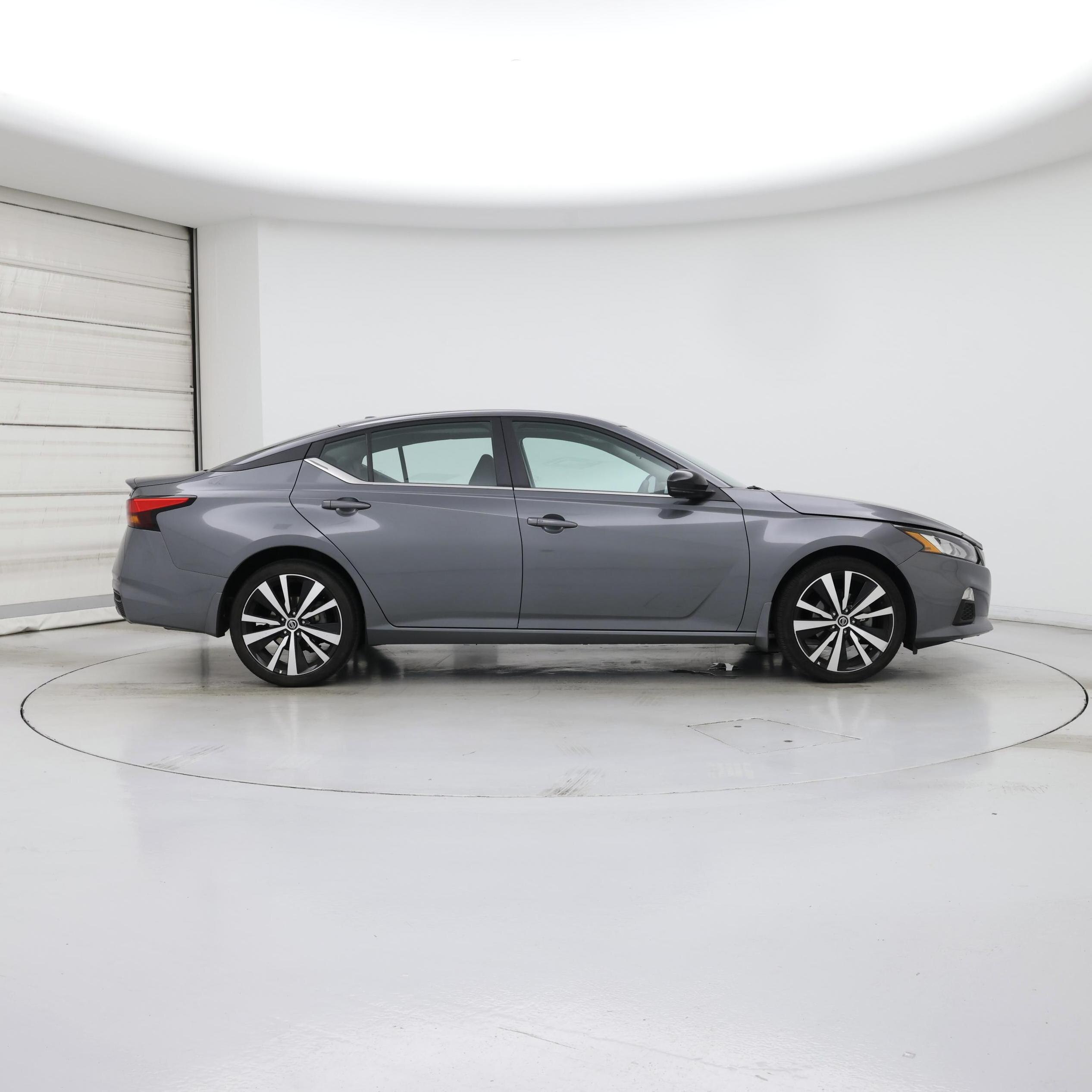 Thumbnail: 2019 Nissan Altima - 7