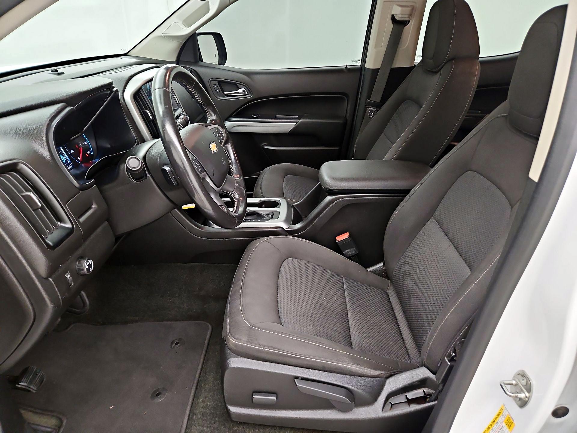 Thumbnail: 2016 Chevrolet Colorado - 11