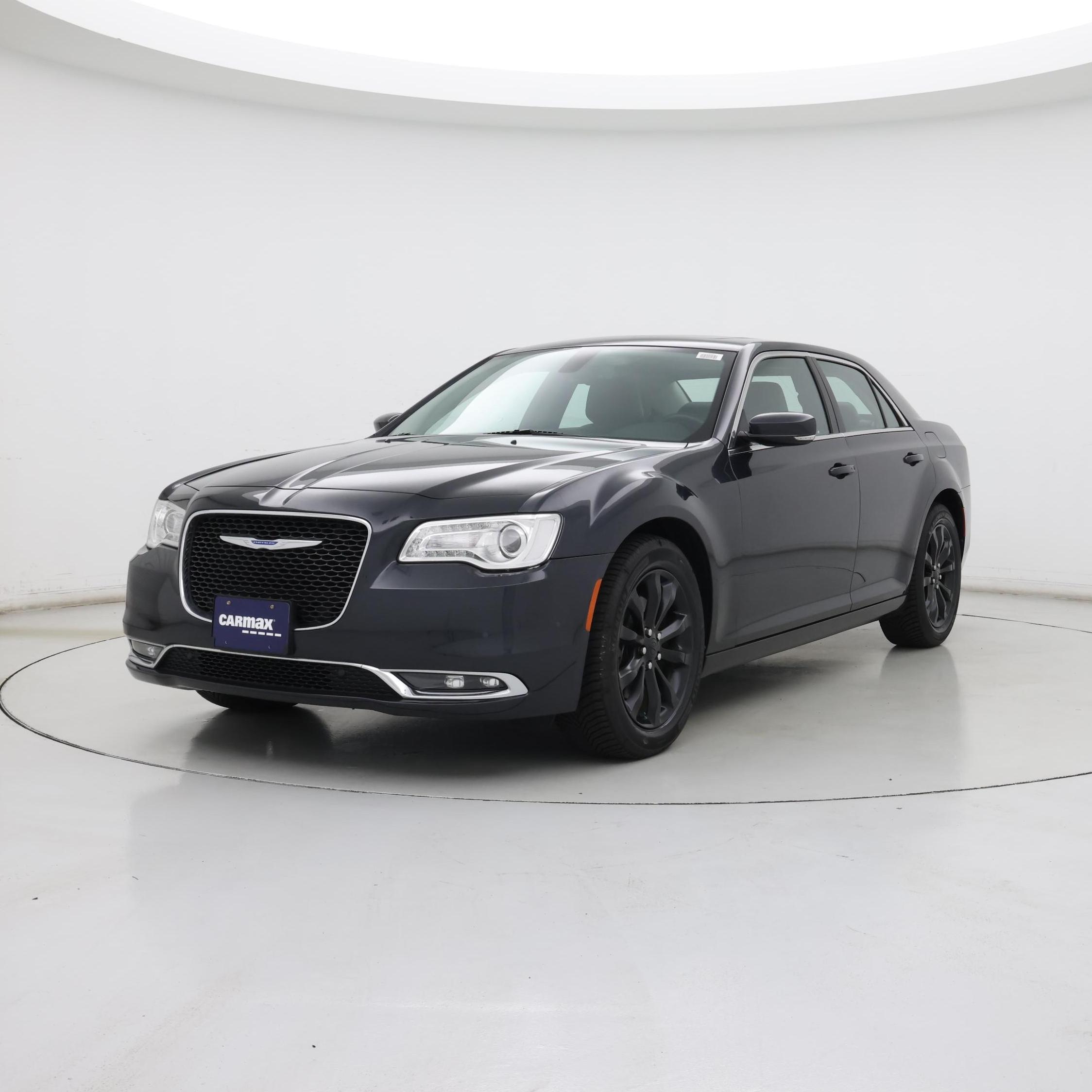 Thumbnail: 2017 Chrysler 300 - 4